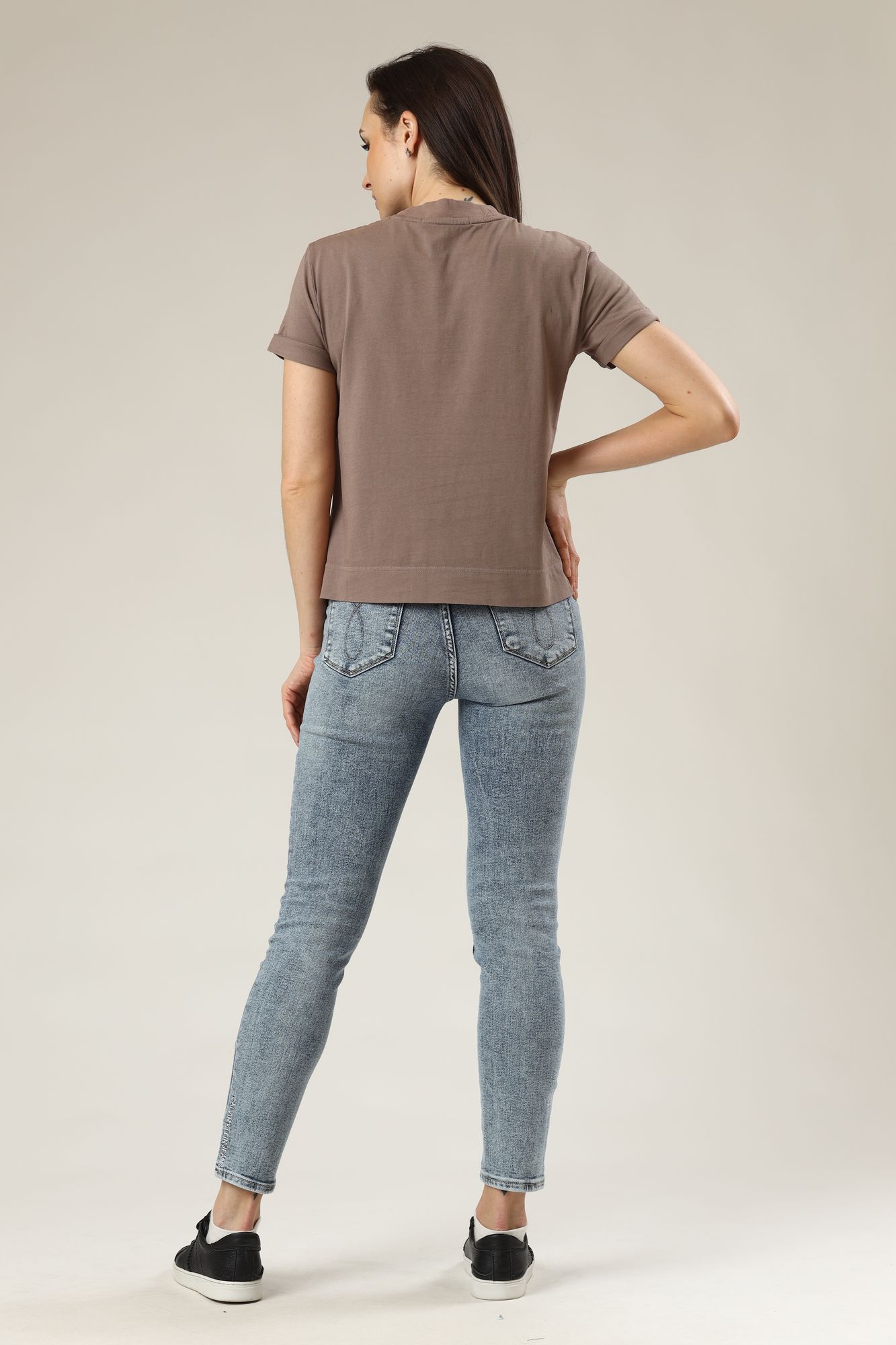 J20J215614_ футболка calvin klein jeans 