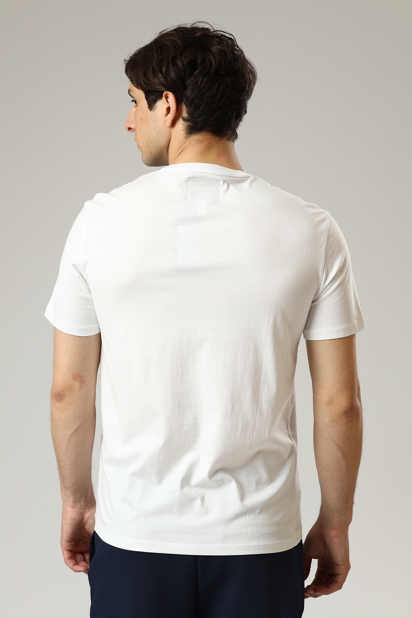 8NZTPA_ZJH4Z Футболка Armani Exchange Белый