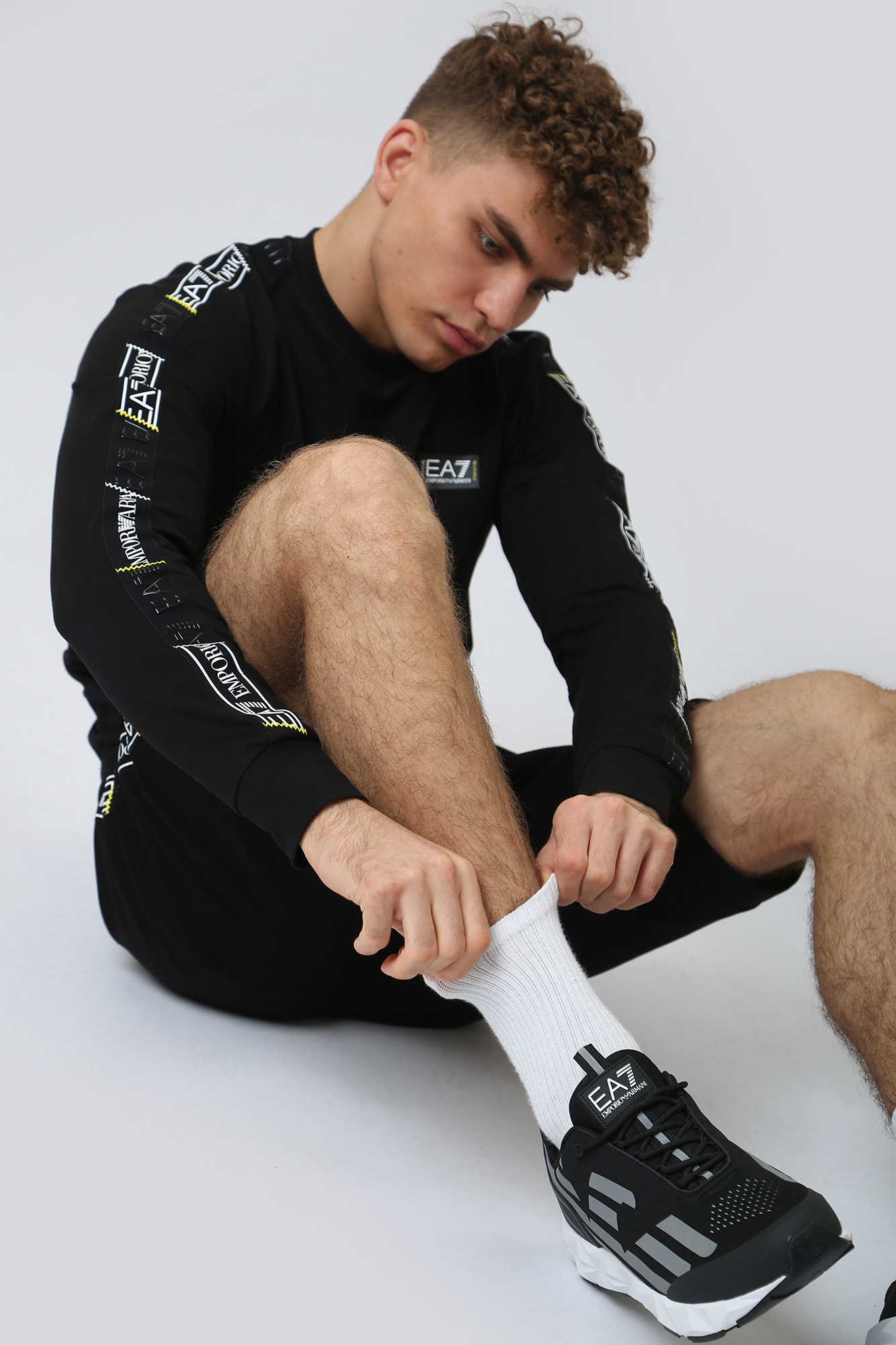 3RPS56_PJ05Z Шорты трикотажные EA7 Черный