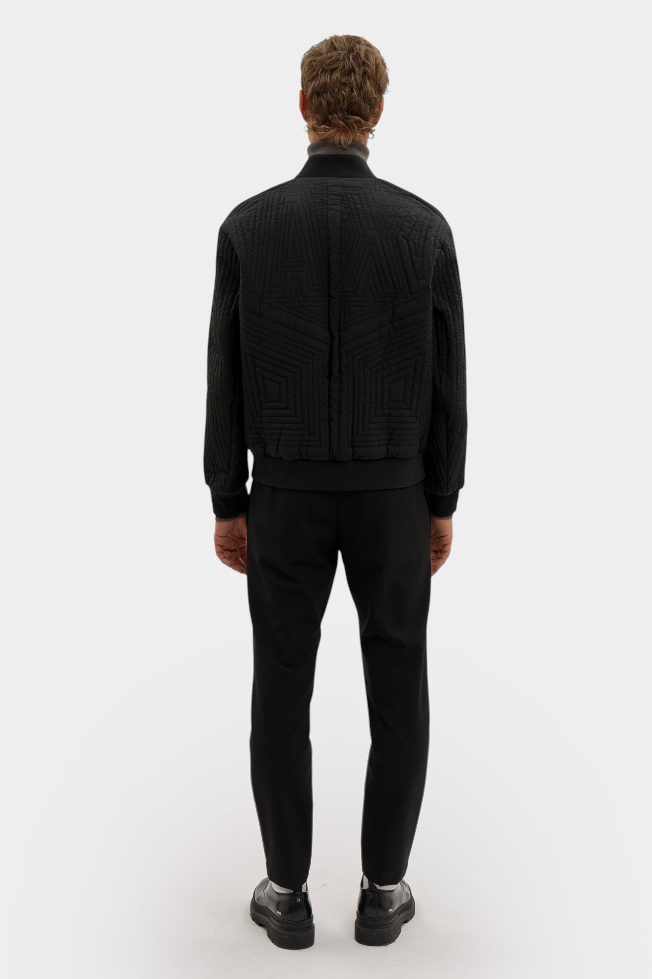 XM001101_AF16343 Бомбер Armani Exchange Черный