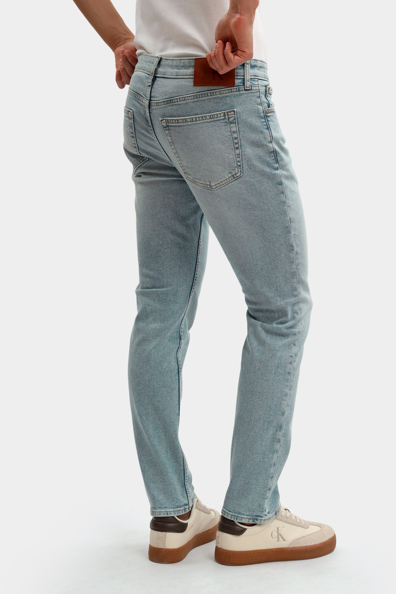 LV04RE778G Джинсы Calvin Klein Jeans Синий