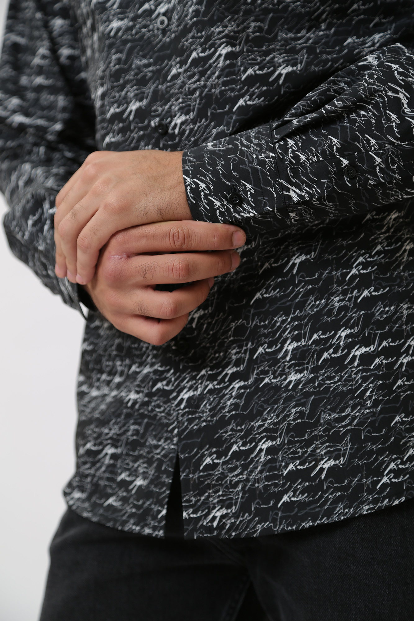 534677_605003 Сорочка д/р Karl Lagerfeld Черный