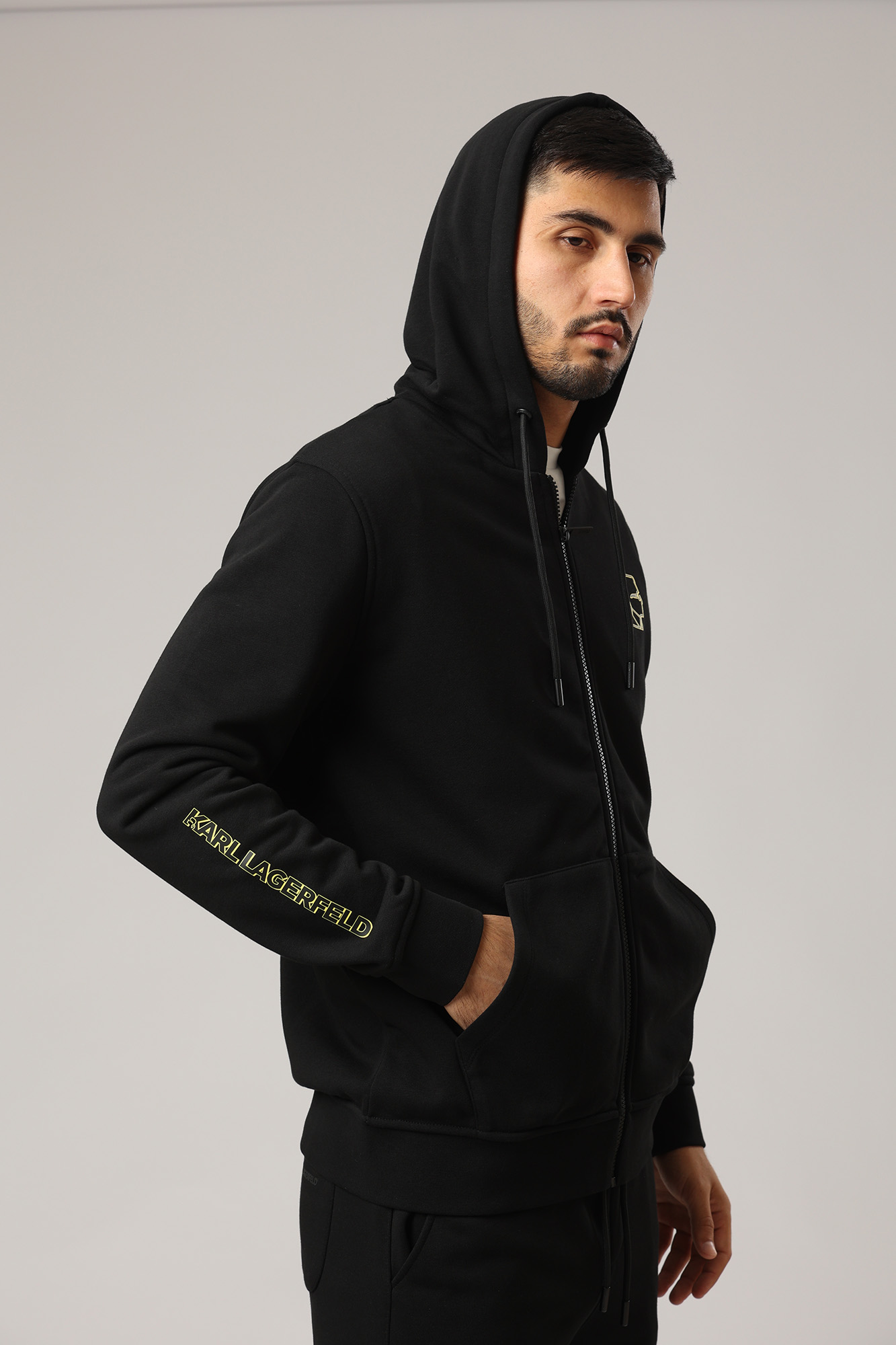 523900_705403 Толстовка Karl Lagerfeld Черный