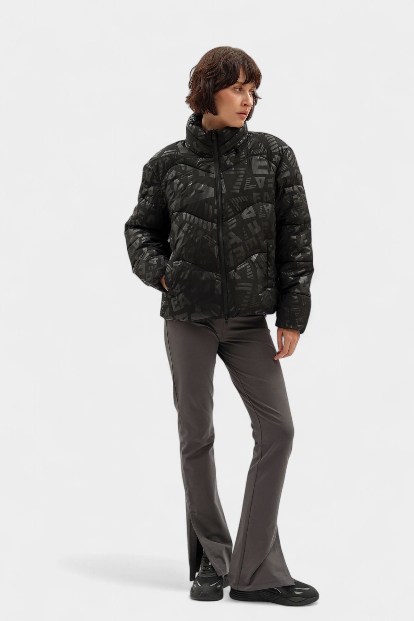 7W000654_AF16408 куртка пуховая ea7