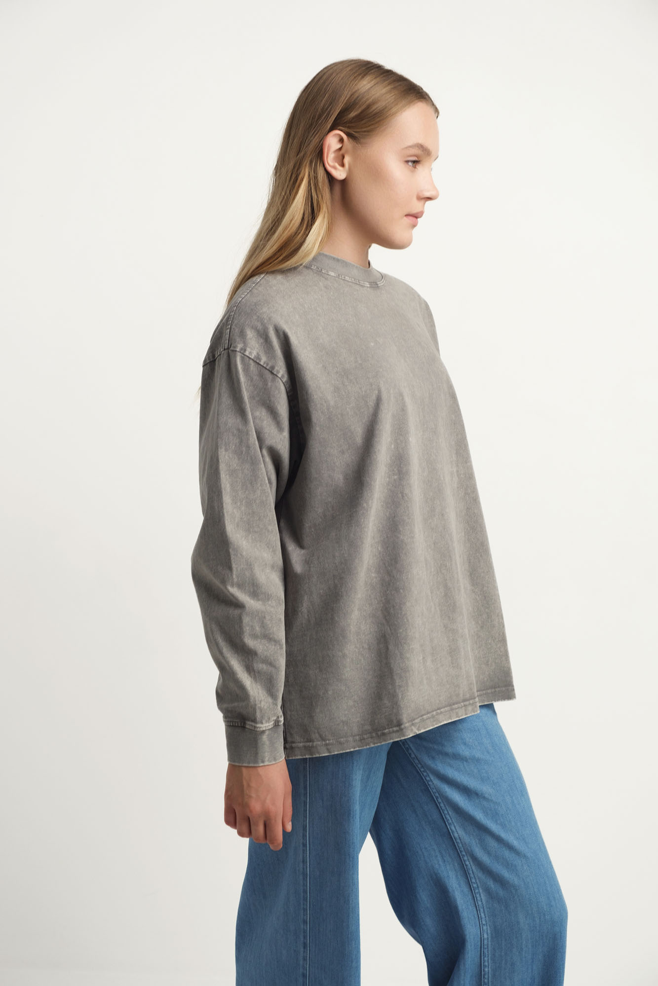 W-242-OS-22-0156 лонгслив the hills 