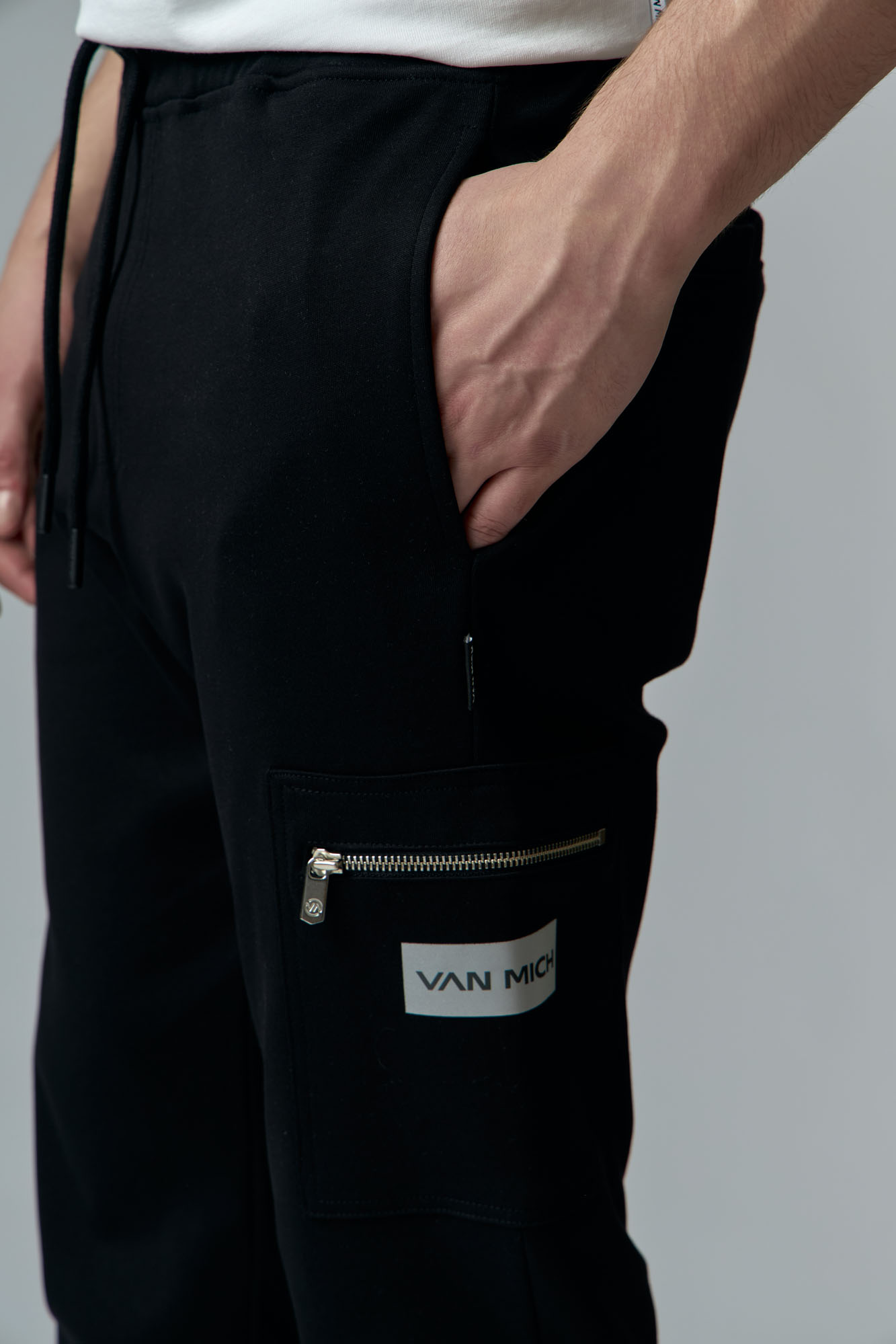 VM-ERK-20-406 Брюки спортивные Van Mich Черный