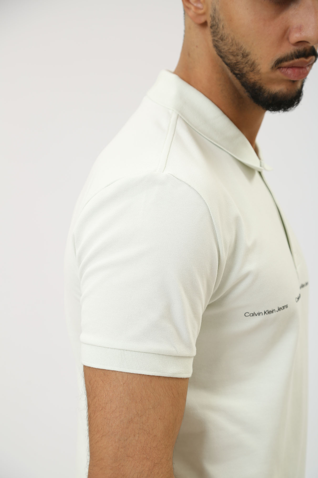 J30J325432 Поло Calvin Klein Jeans Молочный