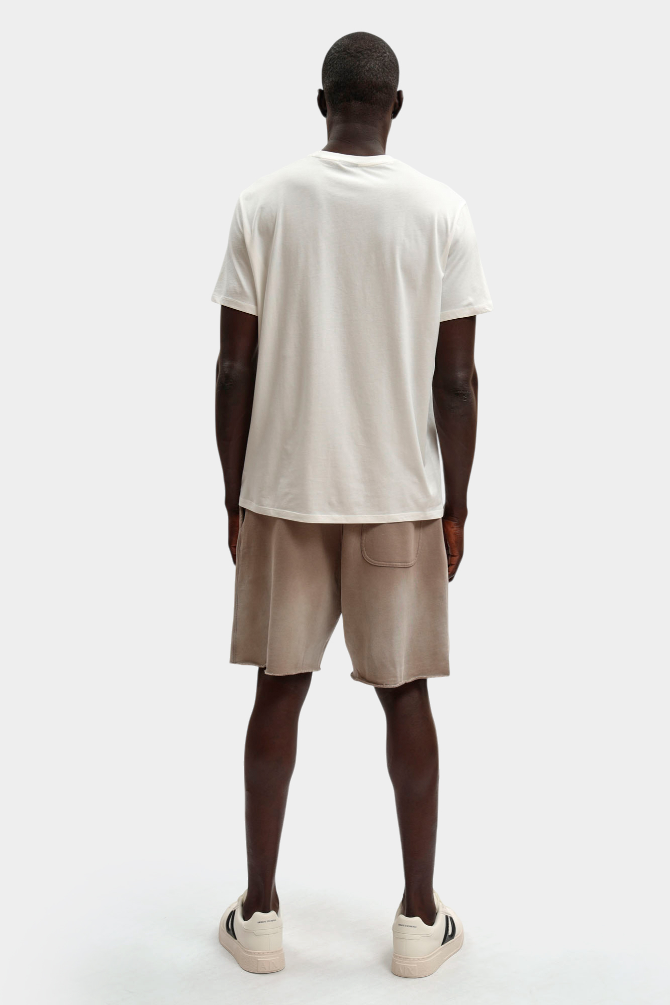 XM001769_AF20169 Шорты Armani Exchange Коричневый