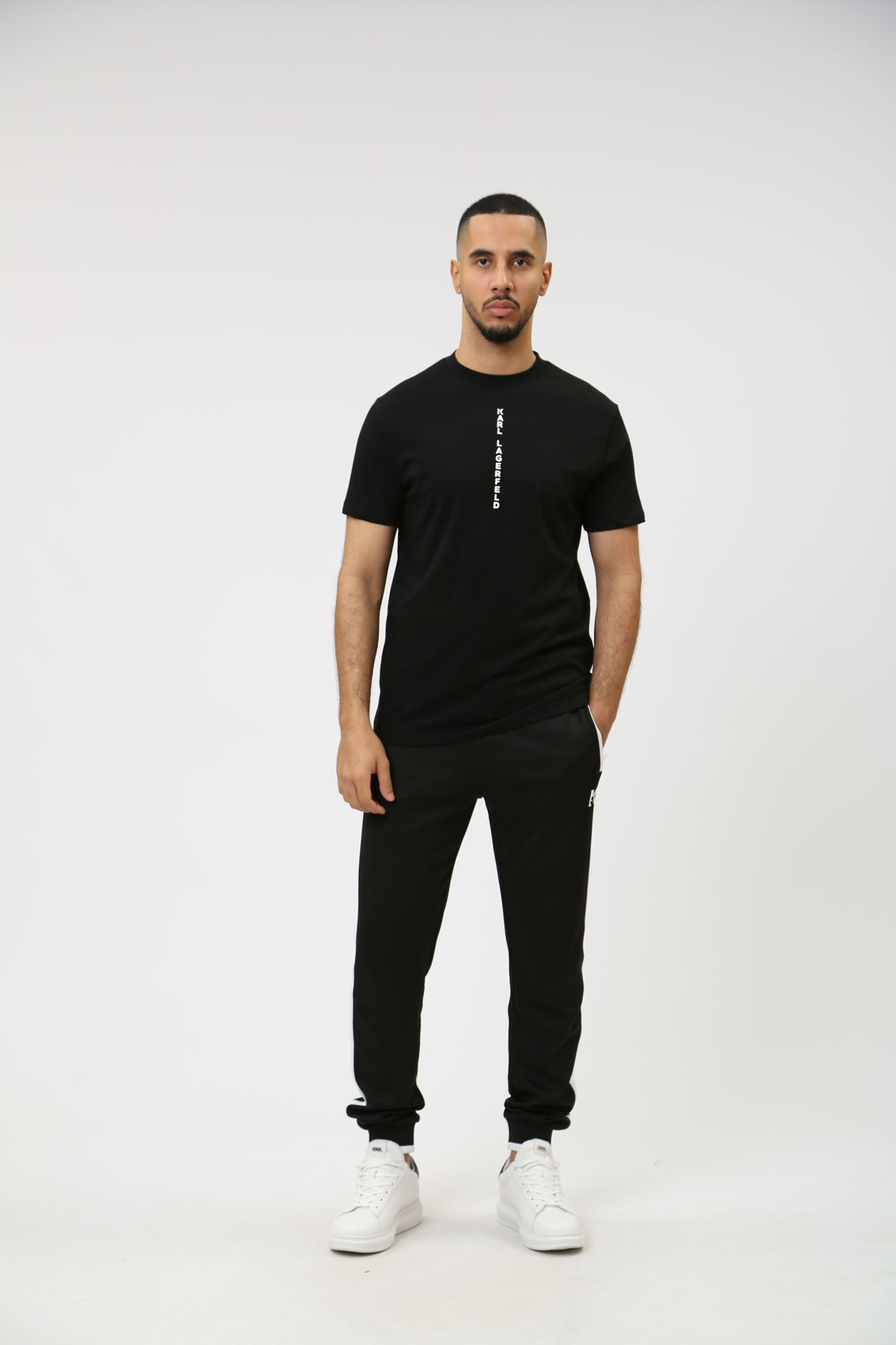 542224_755058 Футболка Karl Lagerfeld Черный