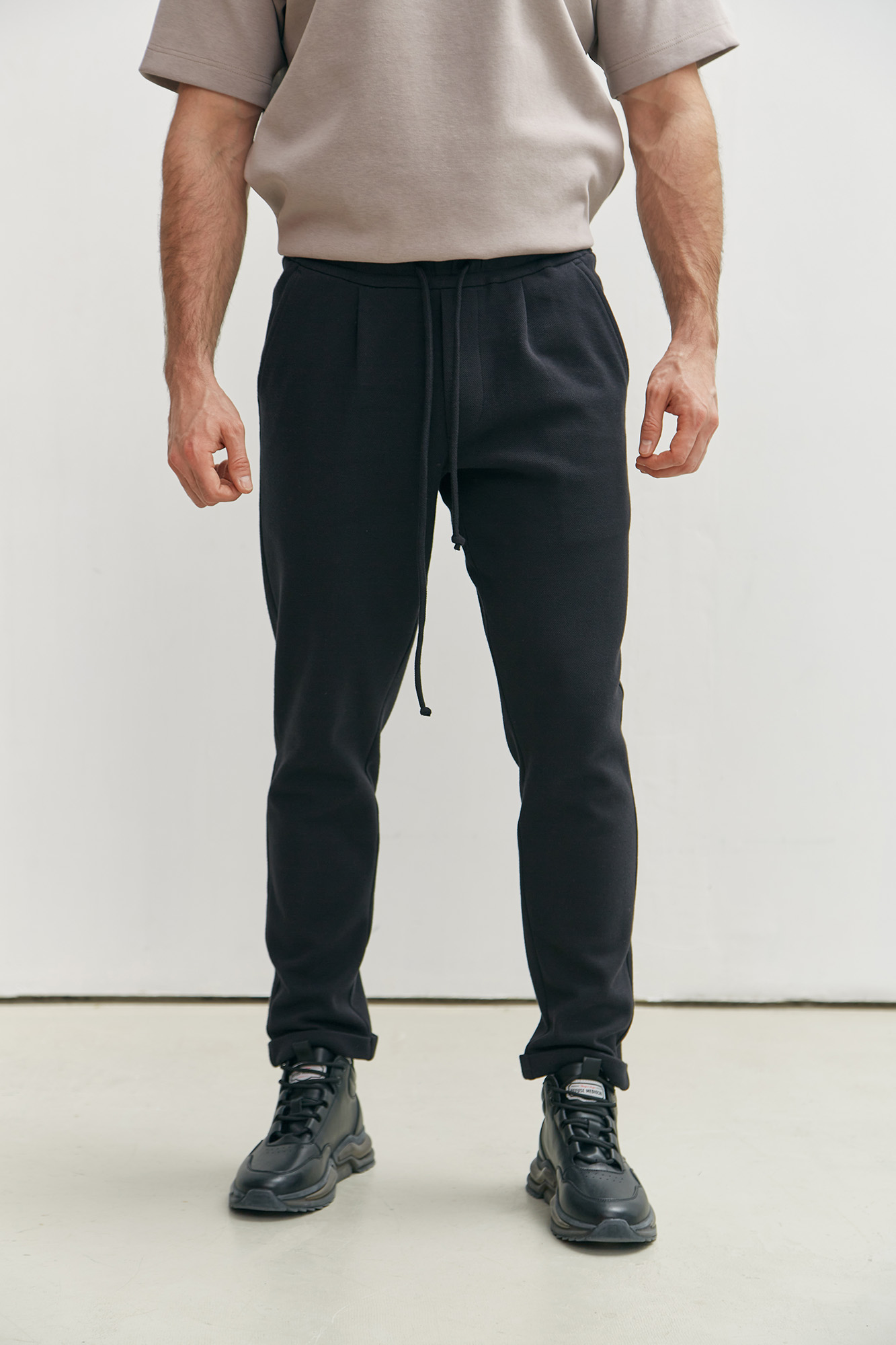 M-231-TH-56-3542 Брюки The Hills Черный