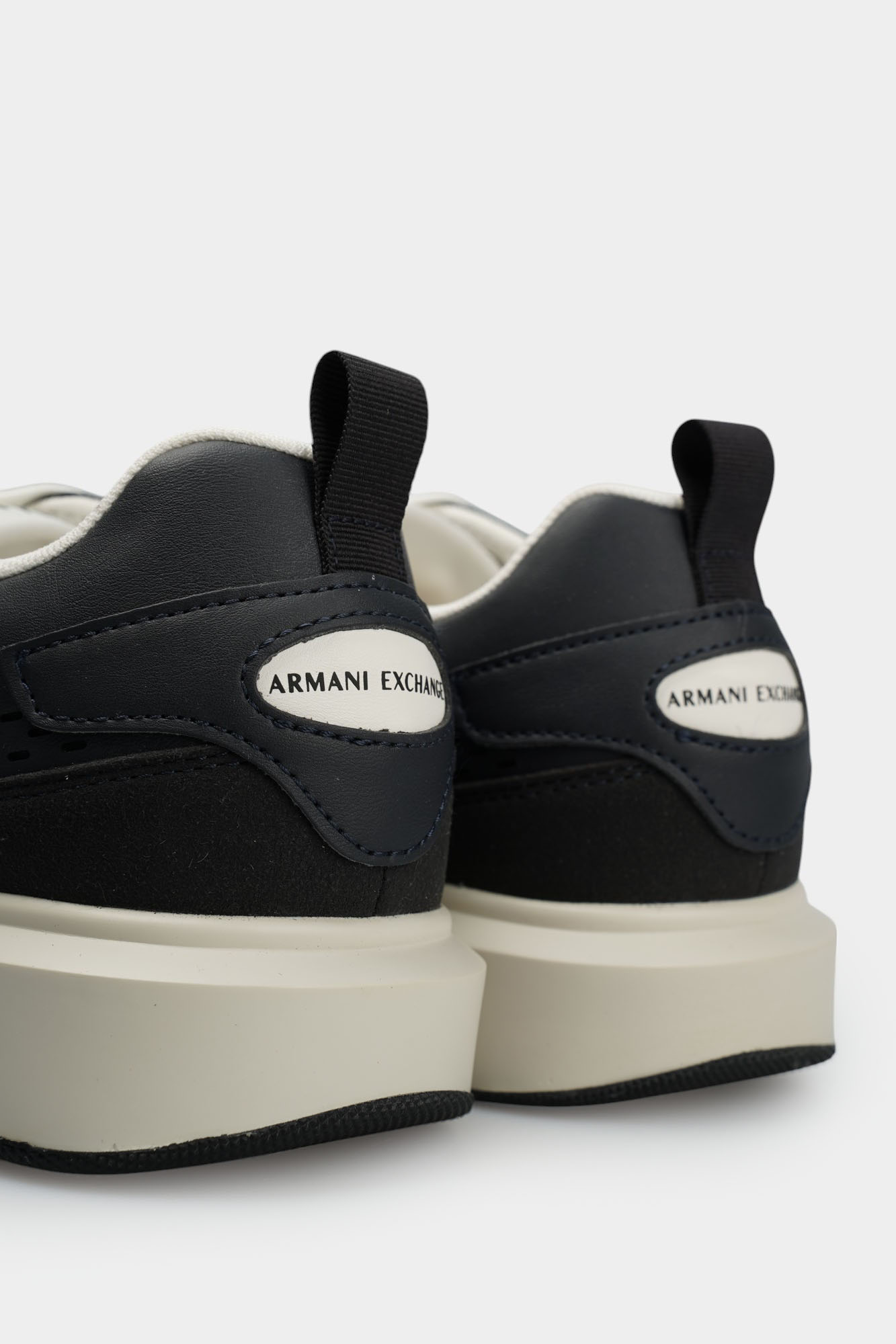 XUX242_XV912 Кеды Armani Exchange Синий