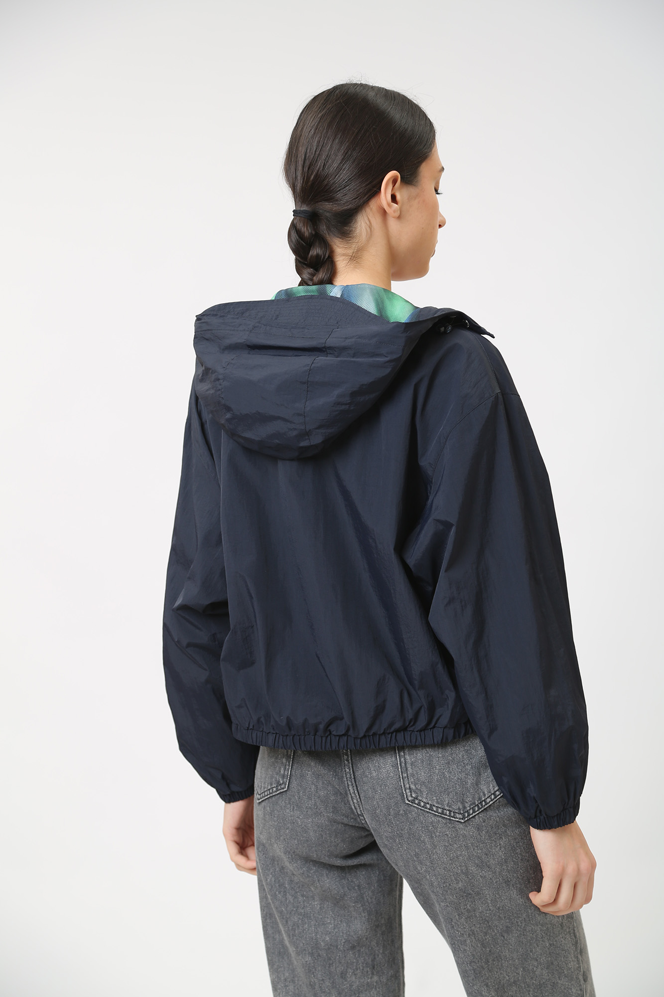 3DYB10_YNTTZ ветровка armani exchange 