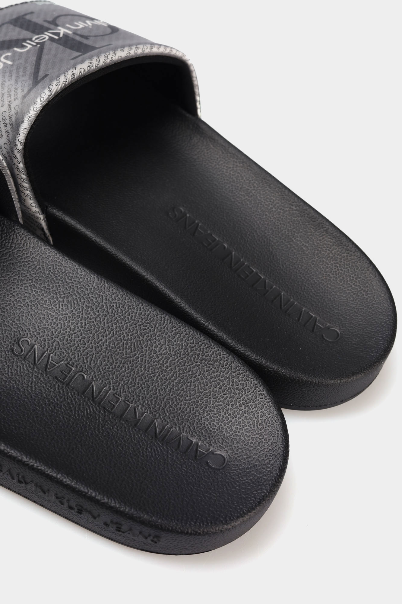 YM0YM00953 Шлепанцы Calvin Klein Jeans Черный