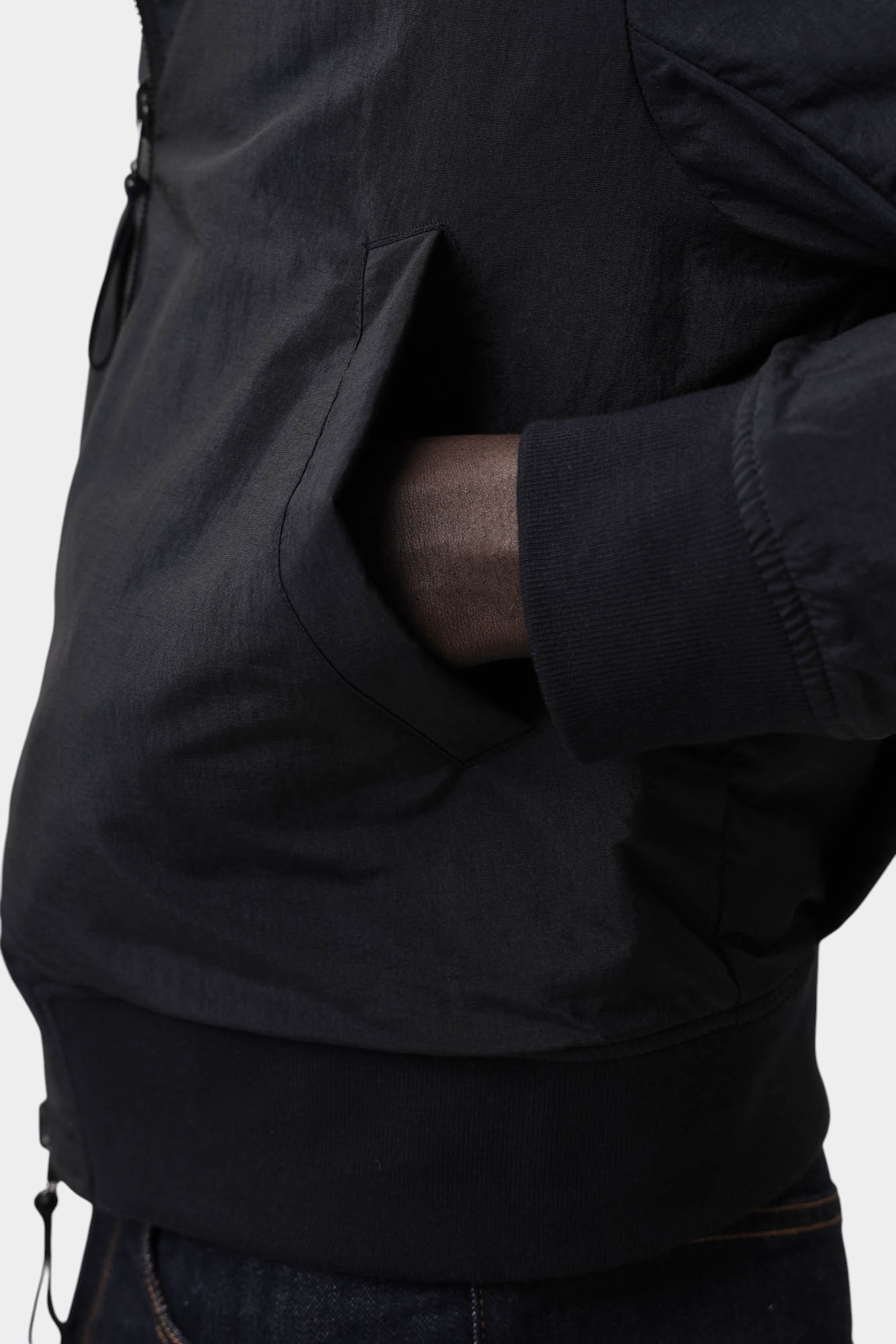 EM001361_AF12938 Бомбер Emporio Armani Синий