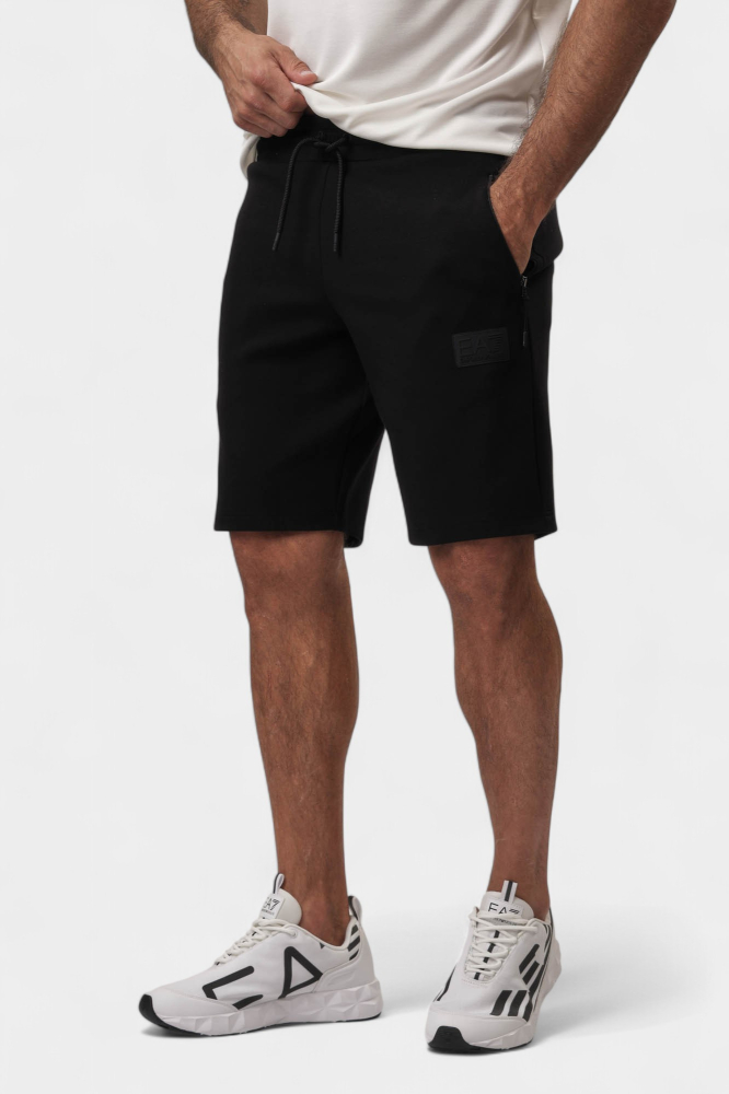 Шорты трикотажные EA7