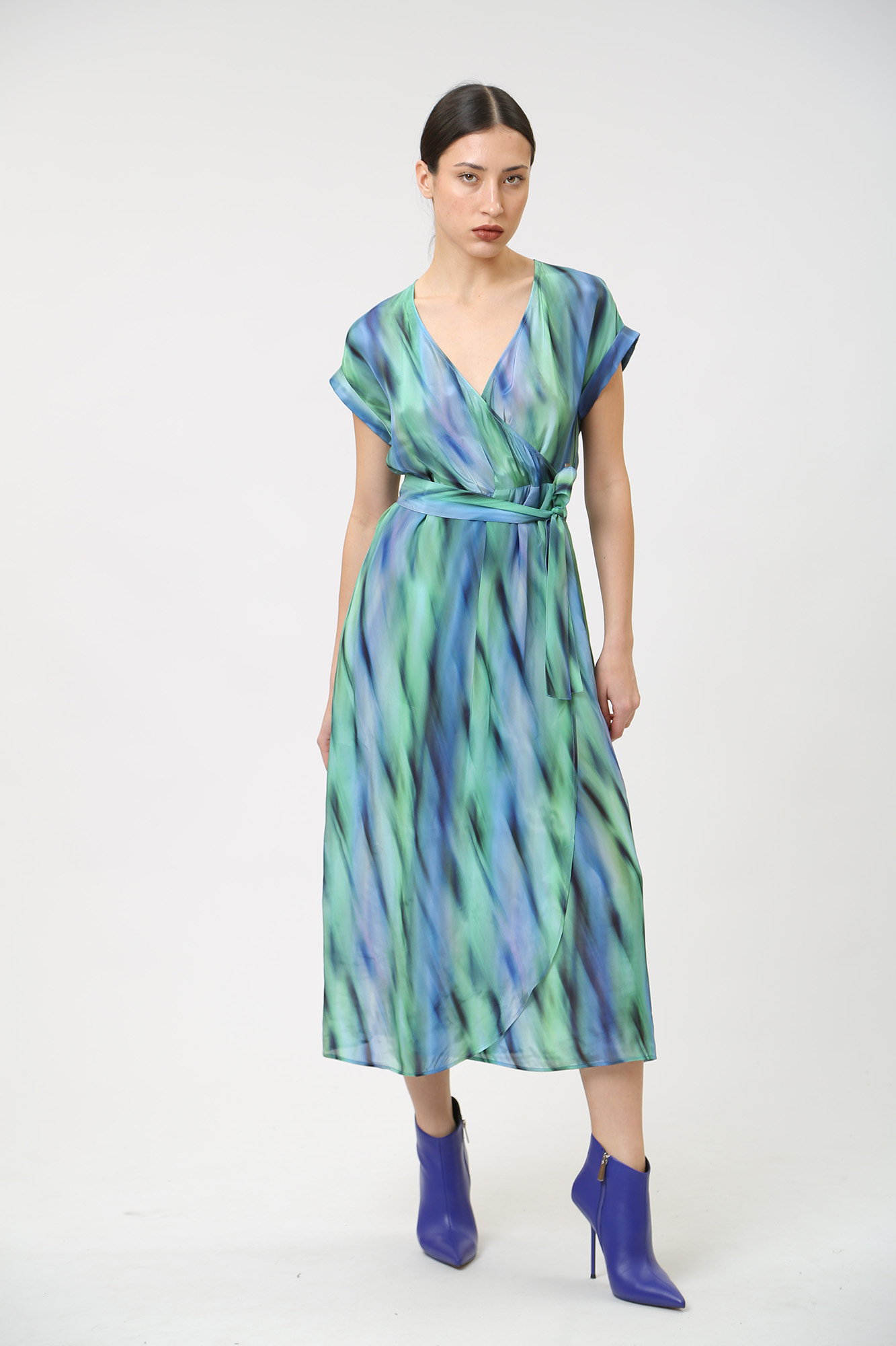 3DYA16_YN7QZ платье armani exchange 