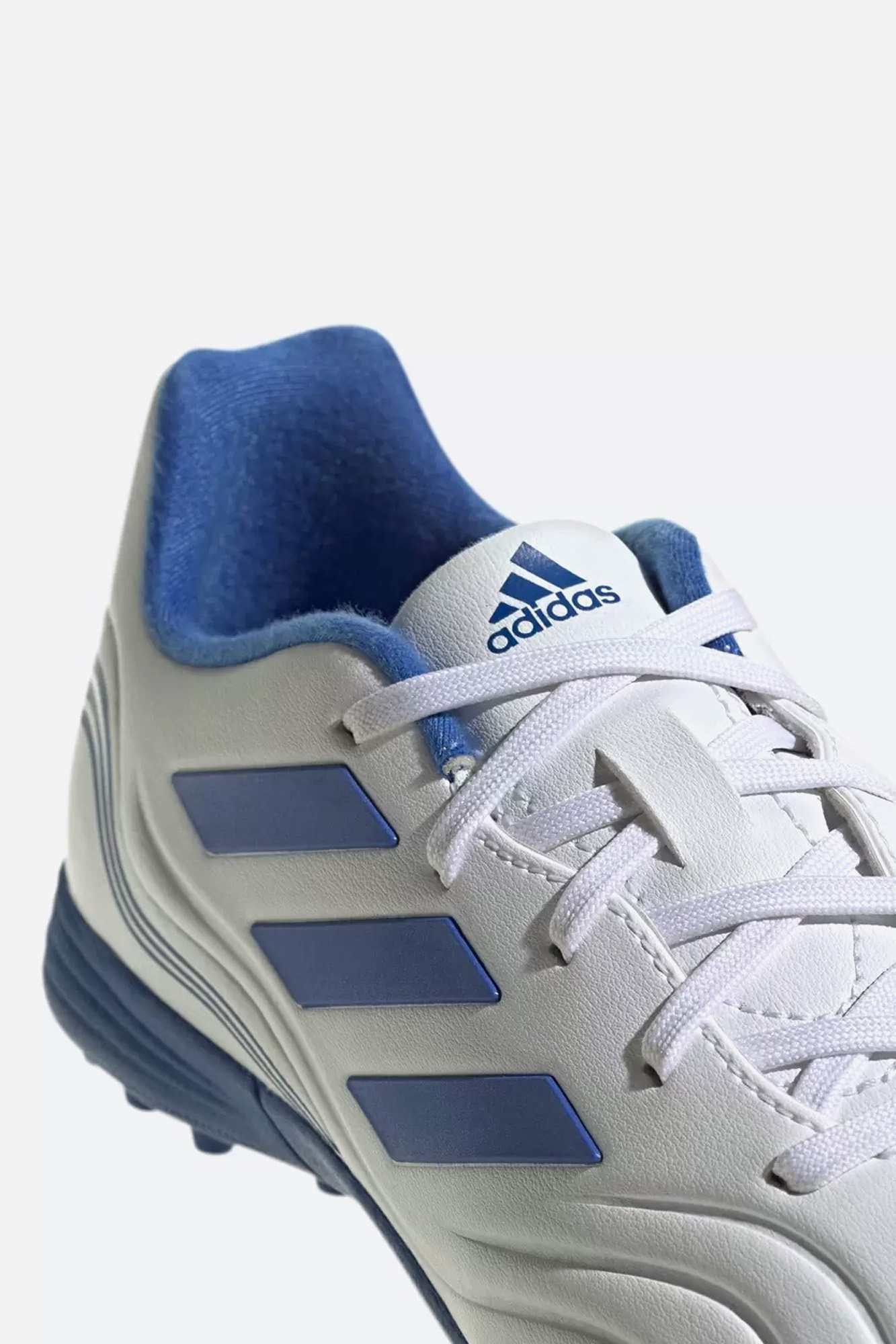  Многошиповки Adidas 