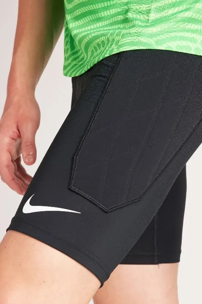 Шорты вратарские Nike