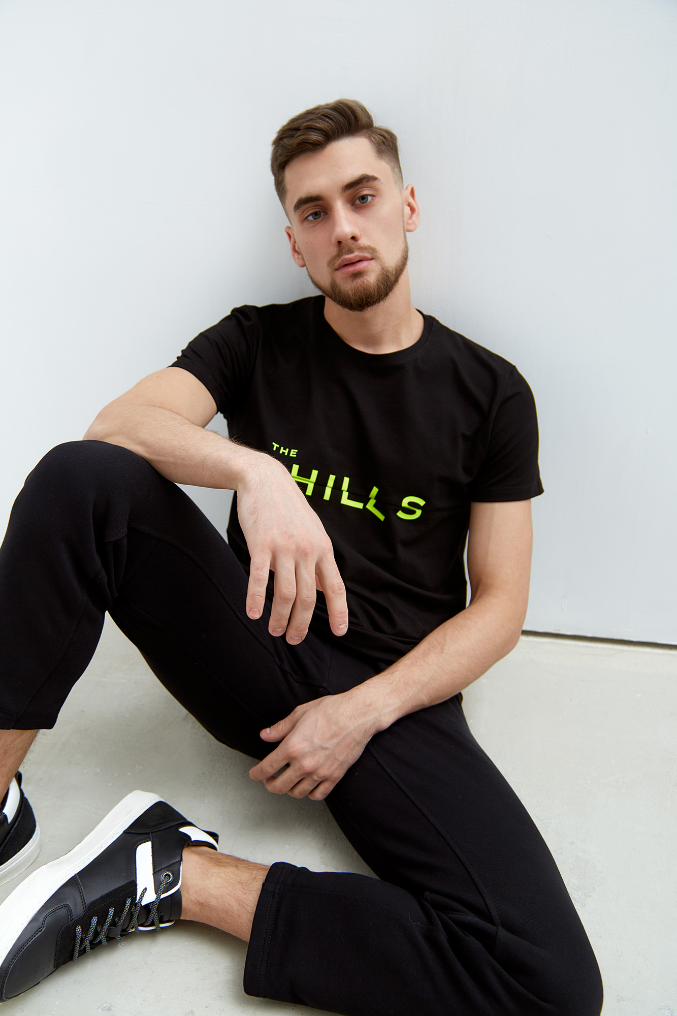 M-231-P-20-6109 Брюки спортивные The Hills Черный