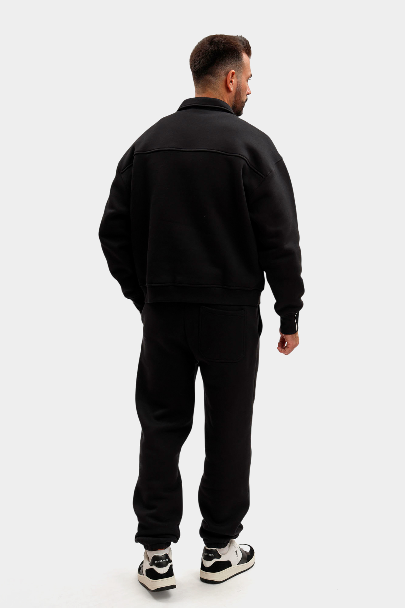 G8018000020N-MF504F02-8R0F Свитшот Trussardi Черный