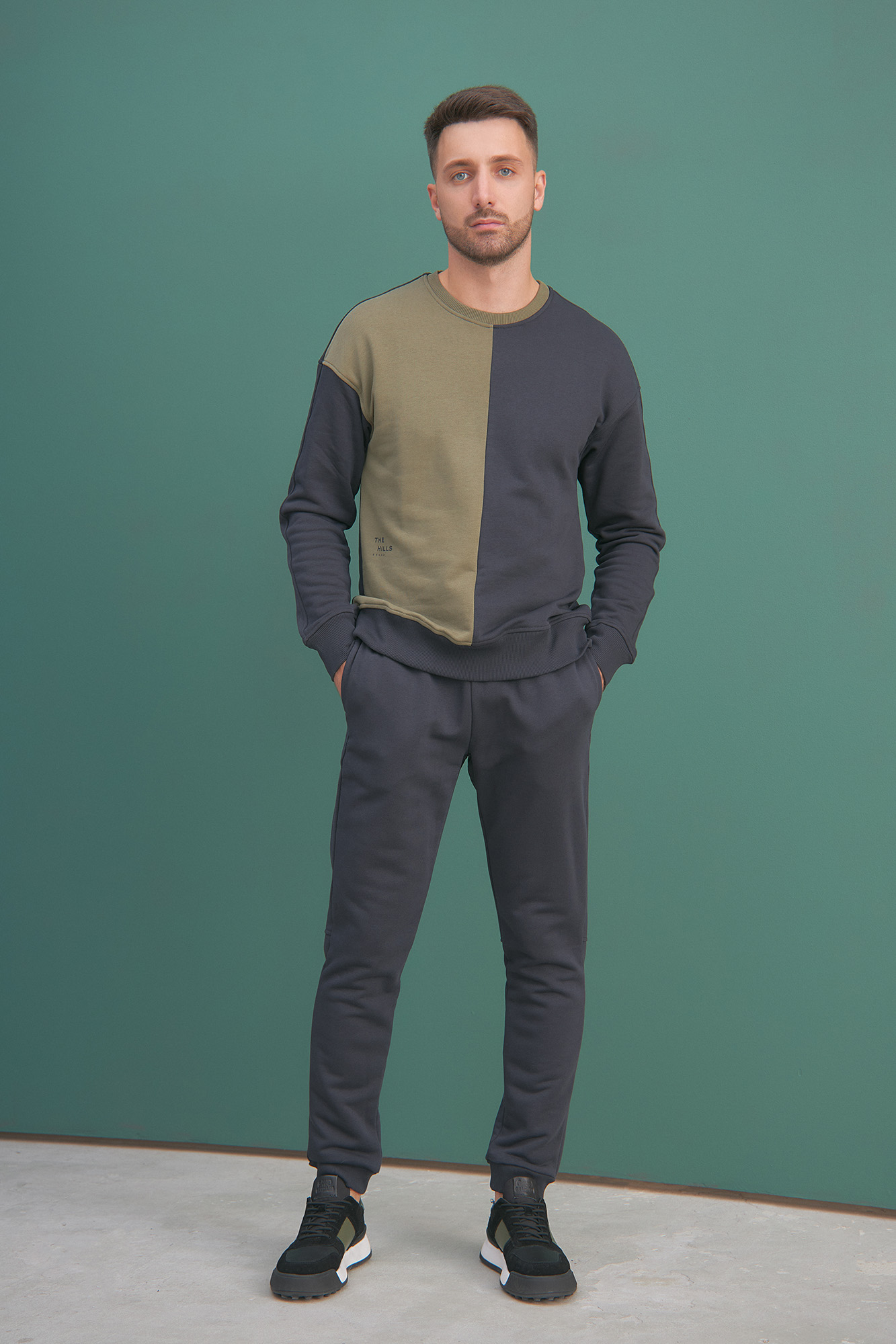 M-232-P-0013 Брюки спортивные The Hills Серый