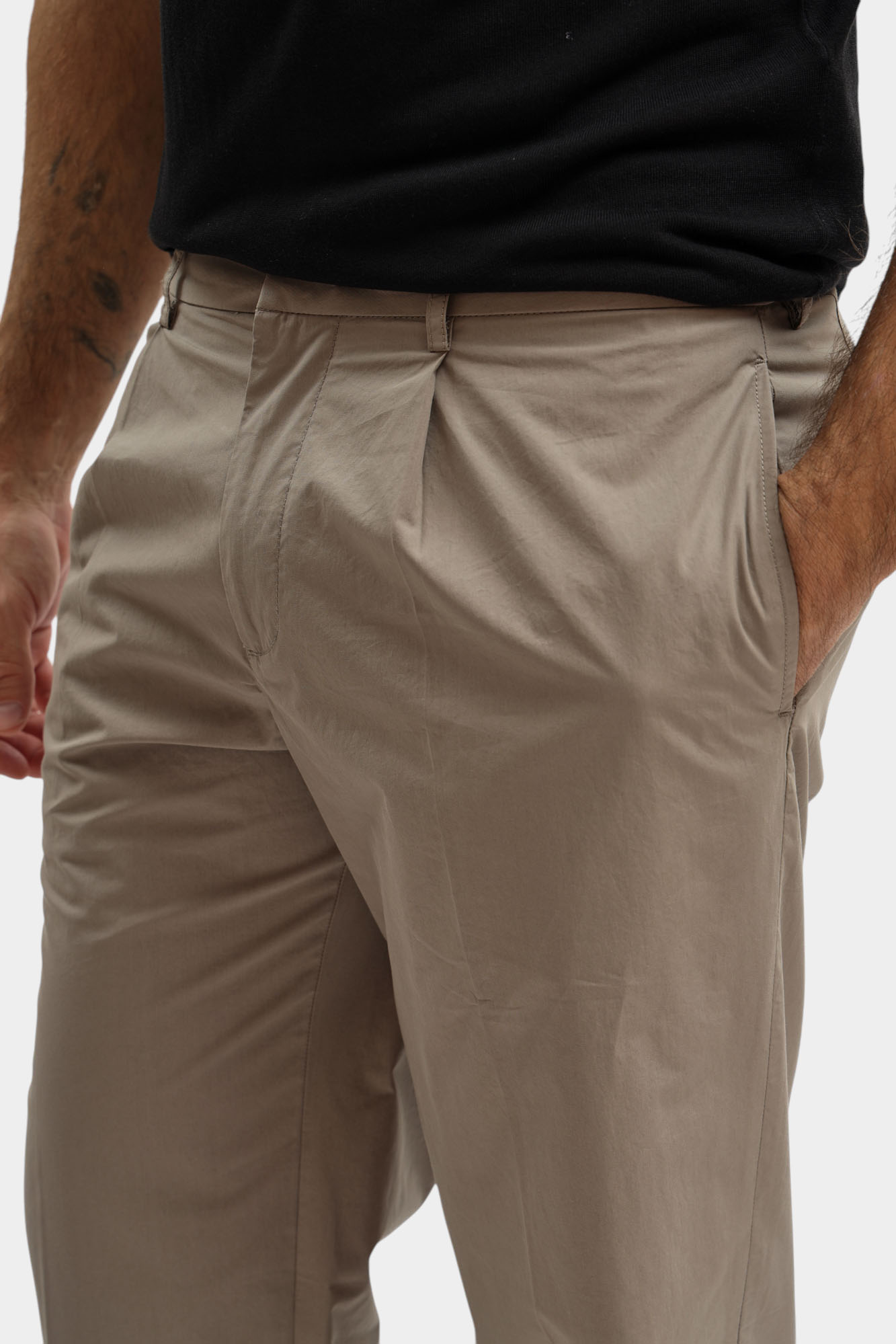 EM005898_AF25633 Брюки Emporio Armani Зеленый