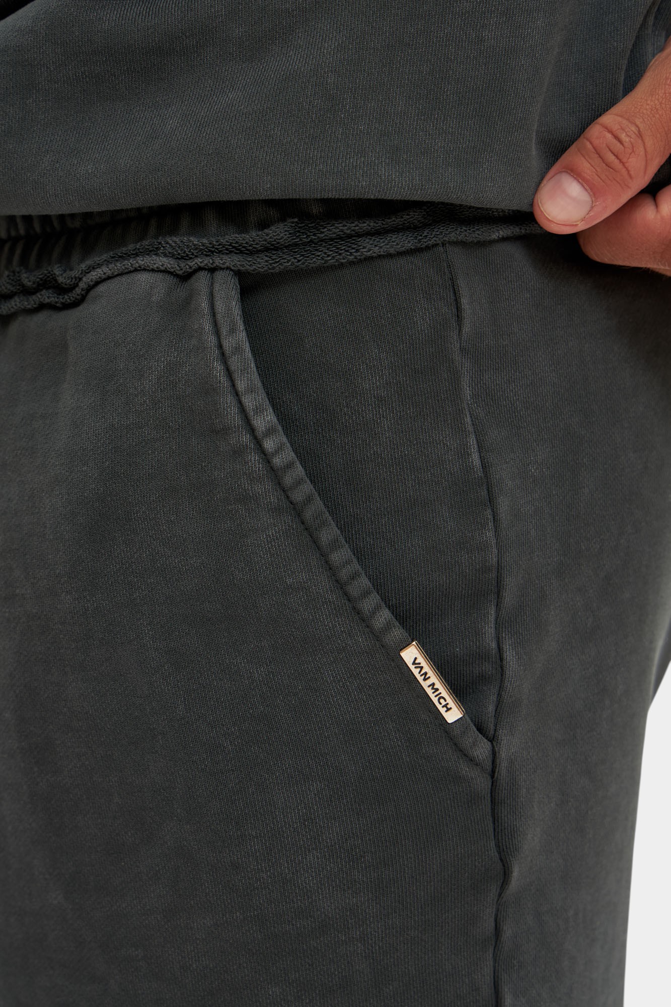 VM-ERK-20-585 Шорты Van Mich Черный