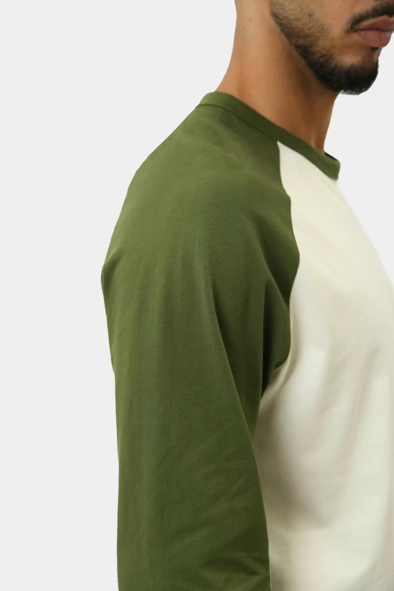 1015672 Лонгслив Mustang Белый