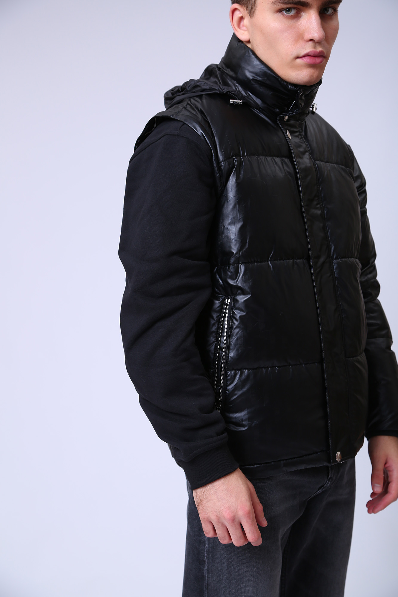 524507_505007 Куртка пуховая Karl Lagerfeld Черный