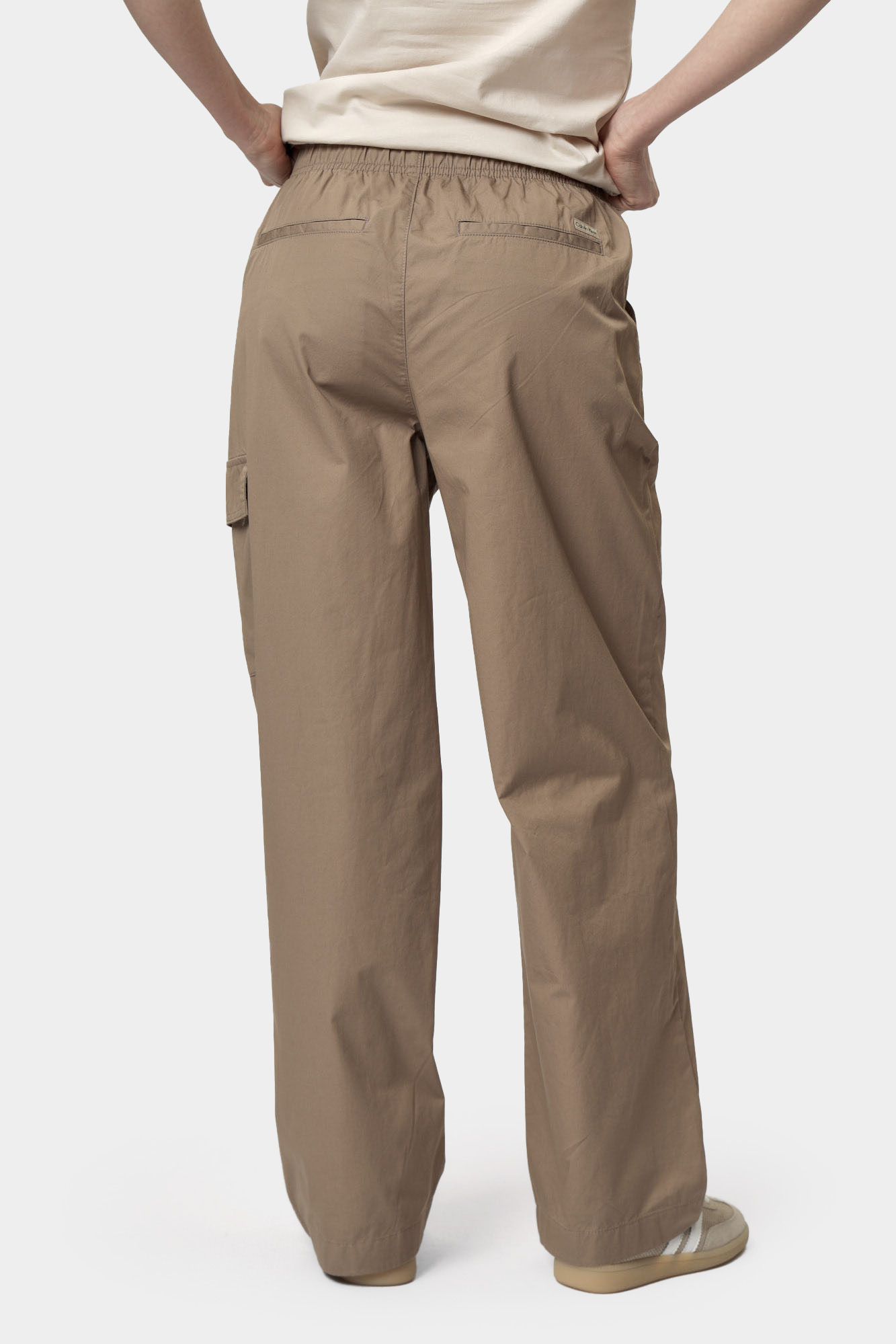 J20J224847 брюки calvin klein jeans 