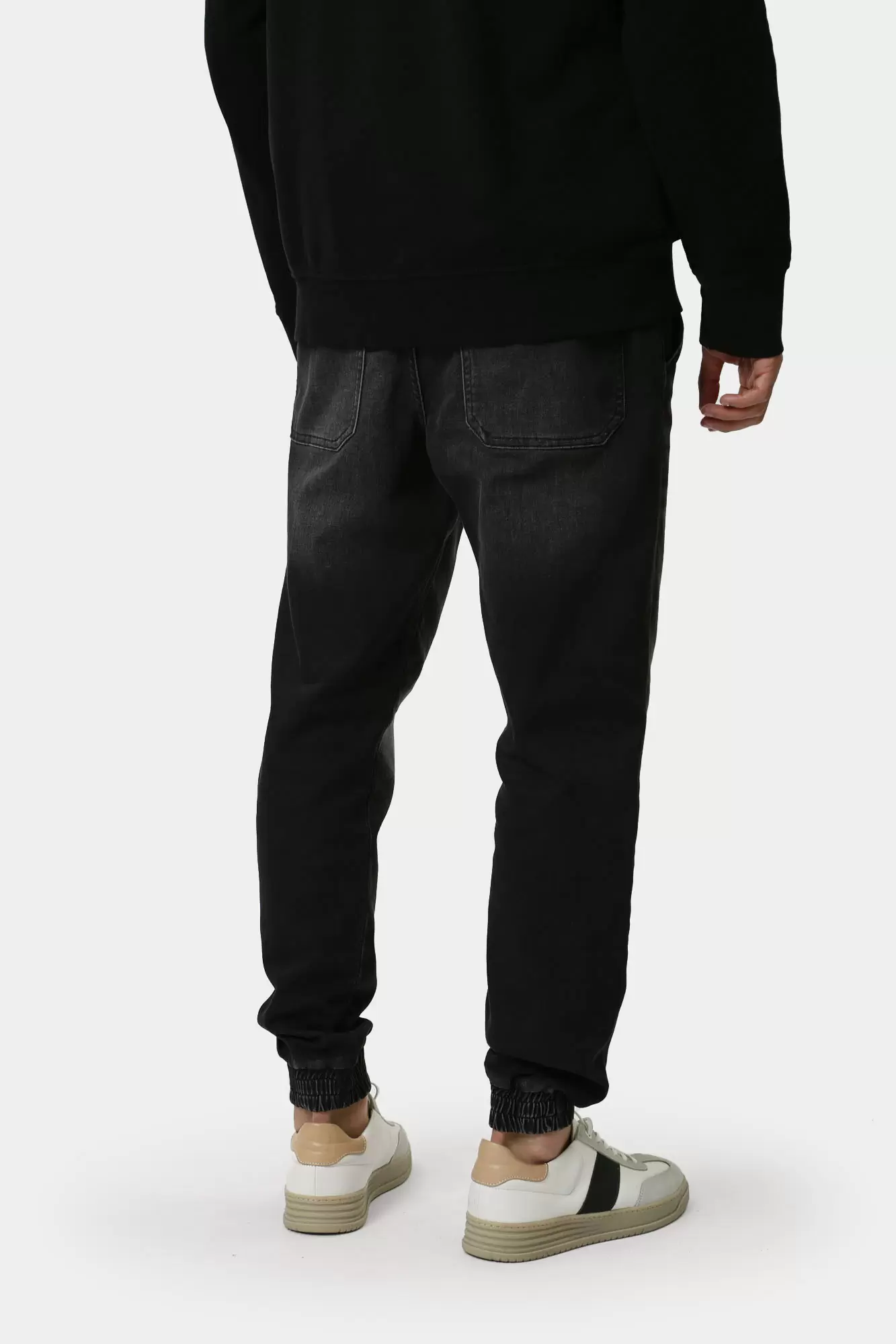 1015549-4000 Джинсы Mustang Черный