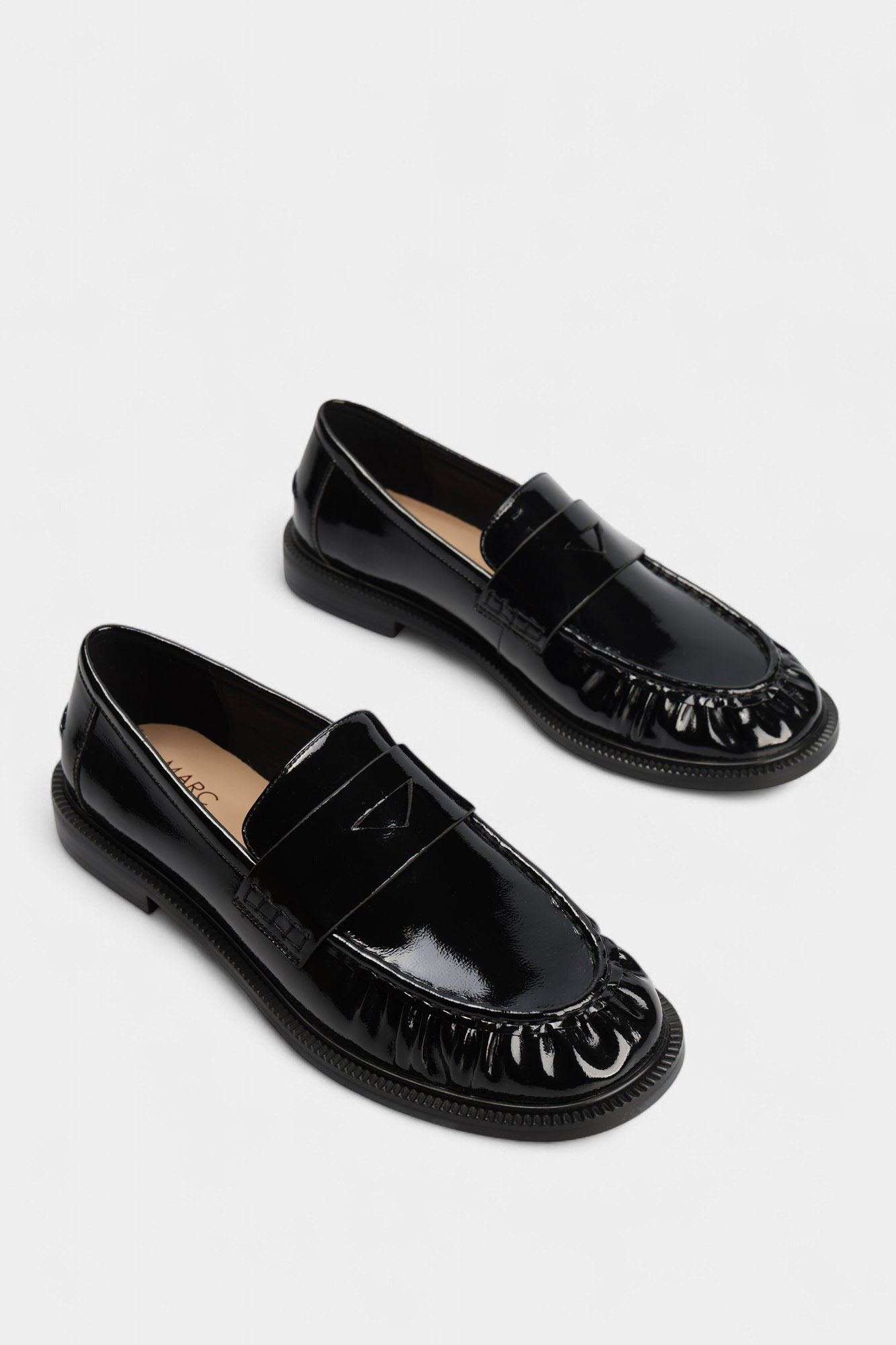 MCW055_01LK-BL Лоферы Marc Cony Черный