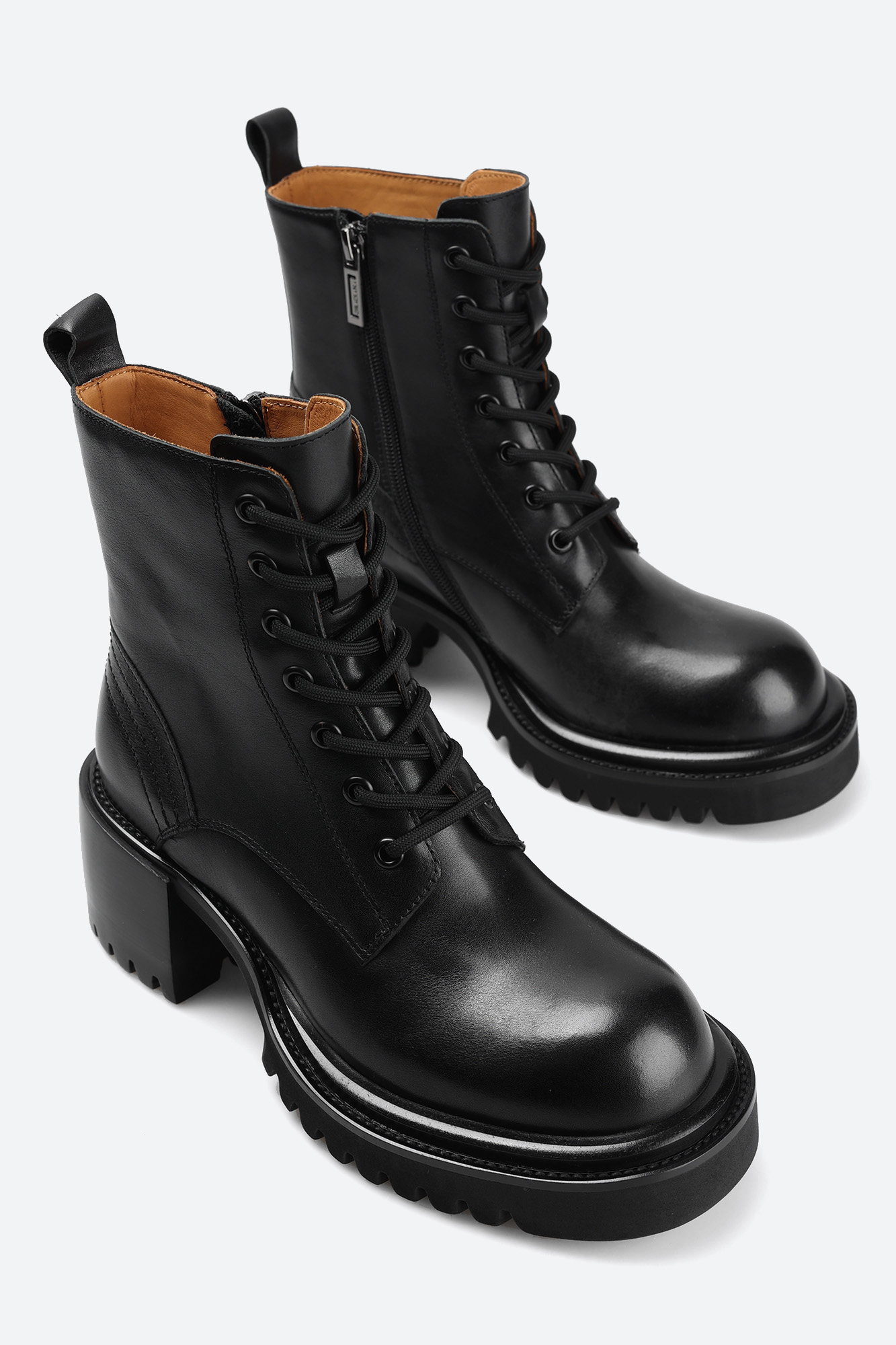 G3-6608 Ботинки Graciana Черный