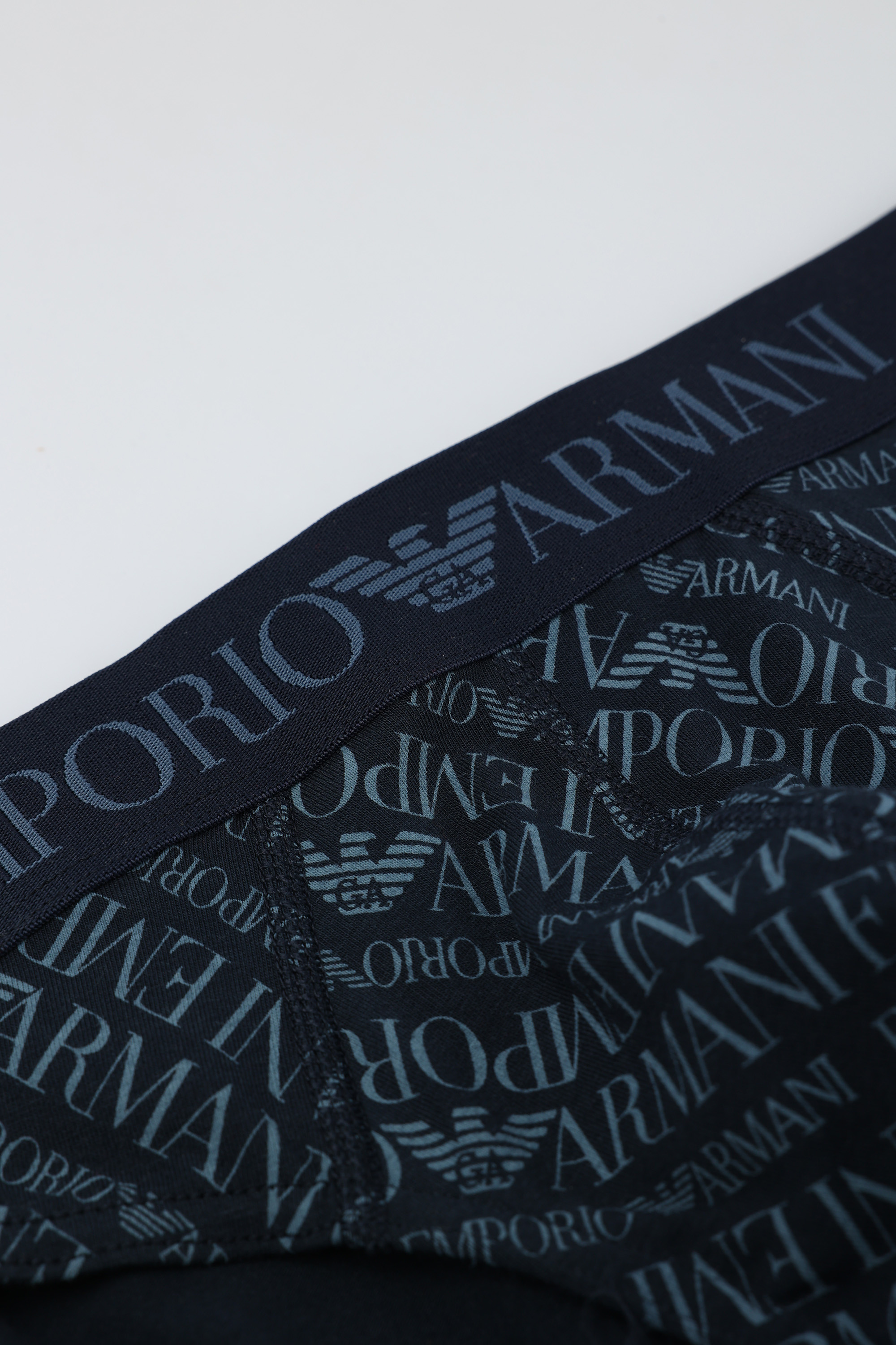 110814_2F506 Трусы Emporio Armani Черный