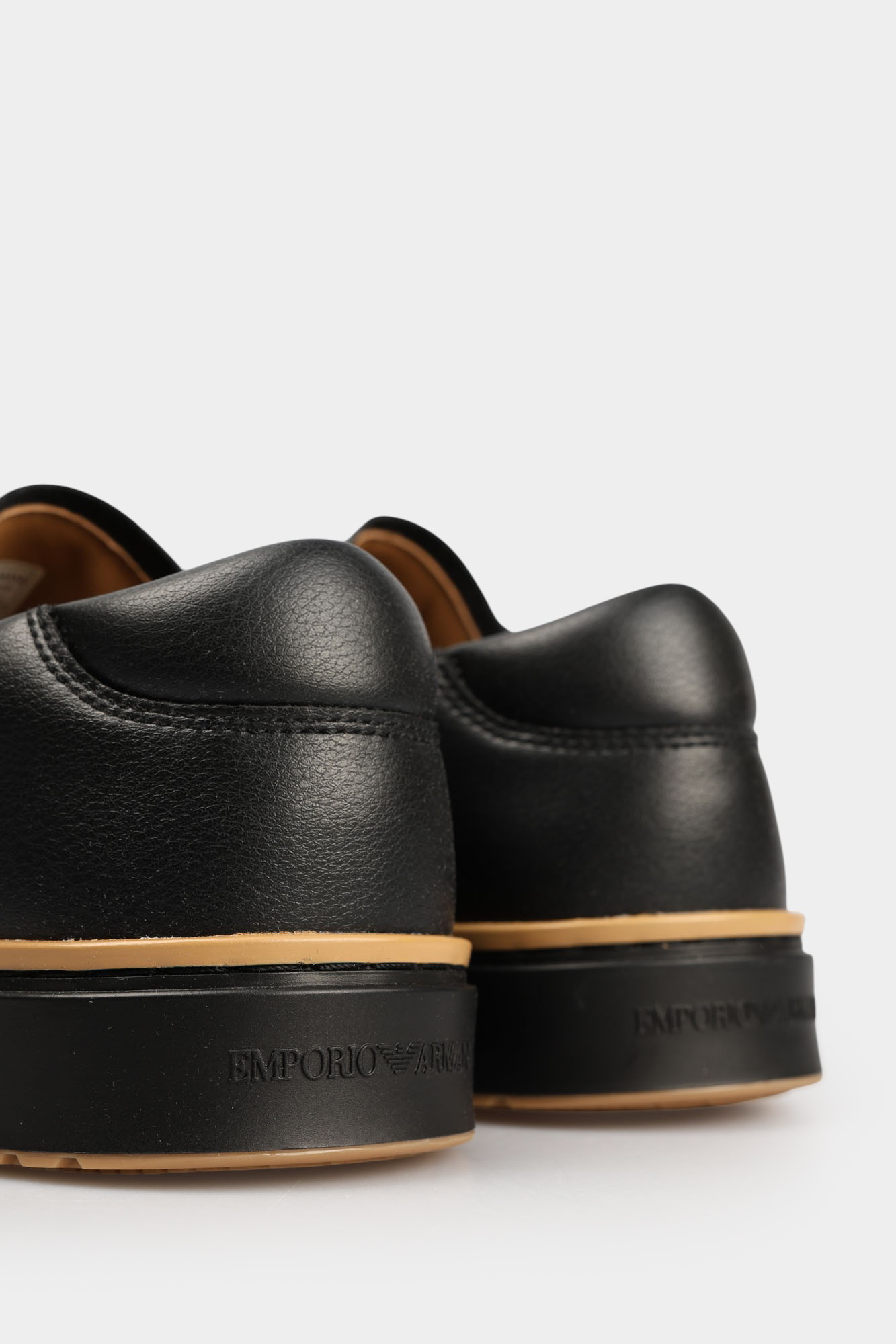 EM003081_ AF18228 Кеды Emporio Armani Черный