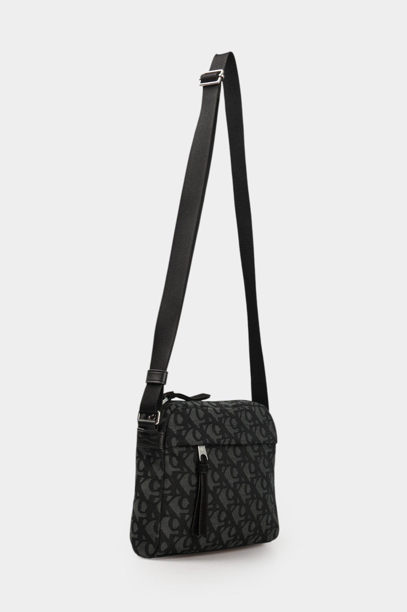 LV04G3175G Сумка Calvin Klein Jeans Черный