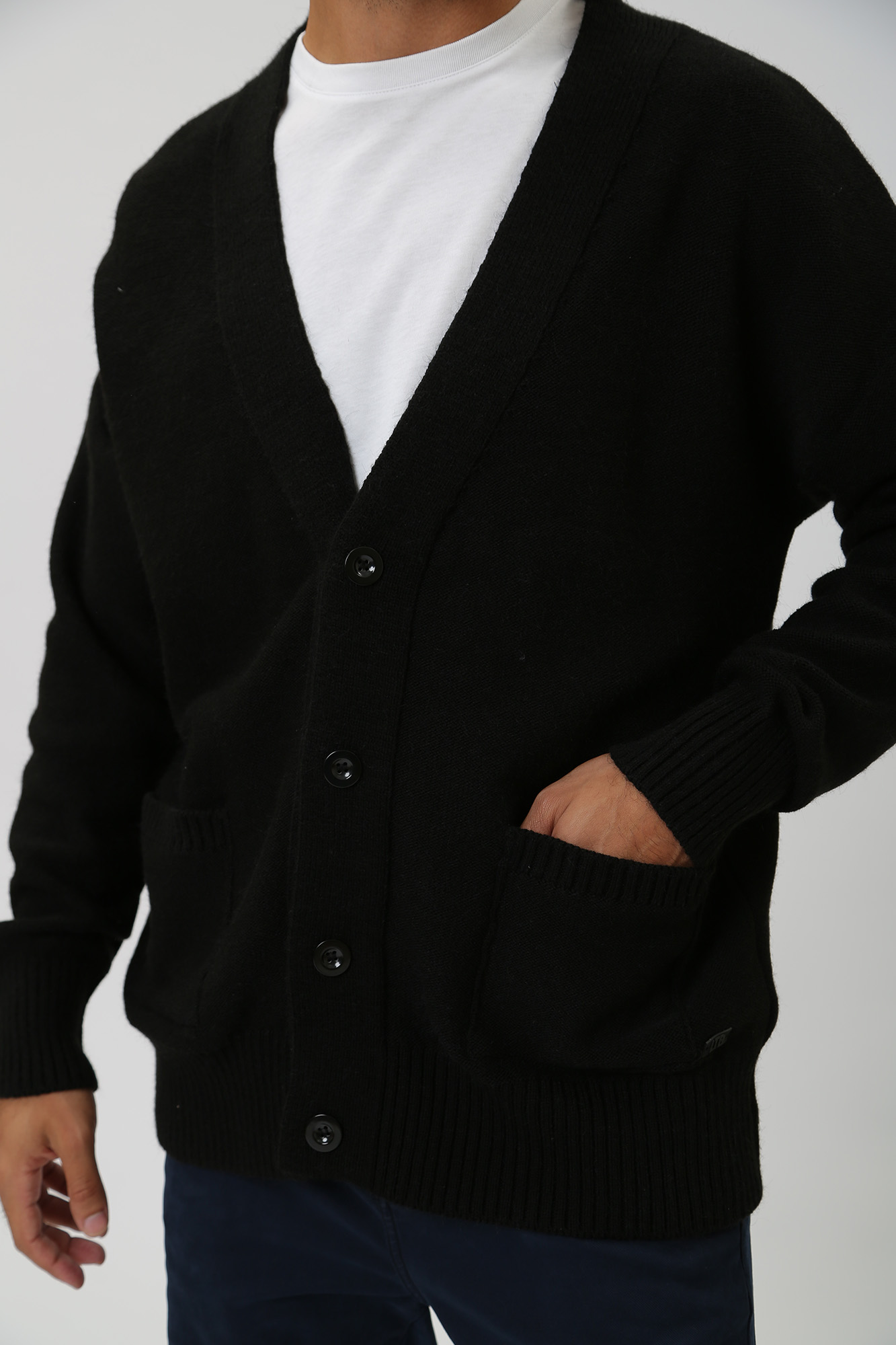 18002-51222 Кардиган LTB Черный