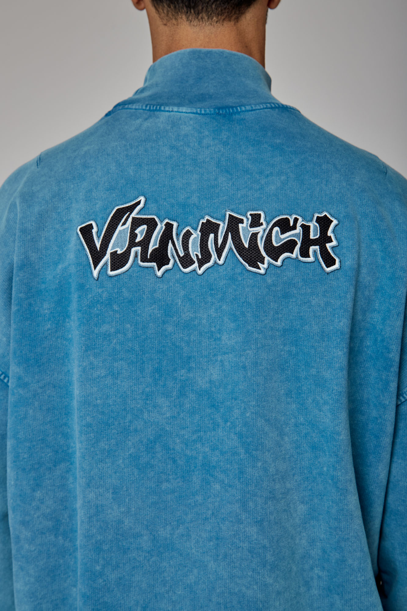 VM-ERK-22-306 Свитшот Van Mich Голубой