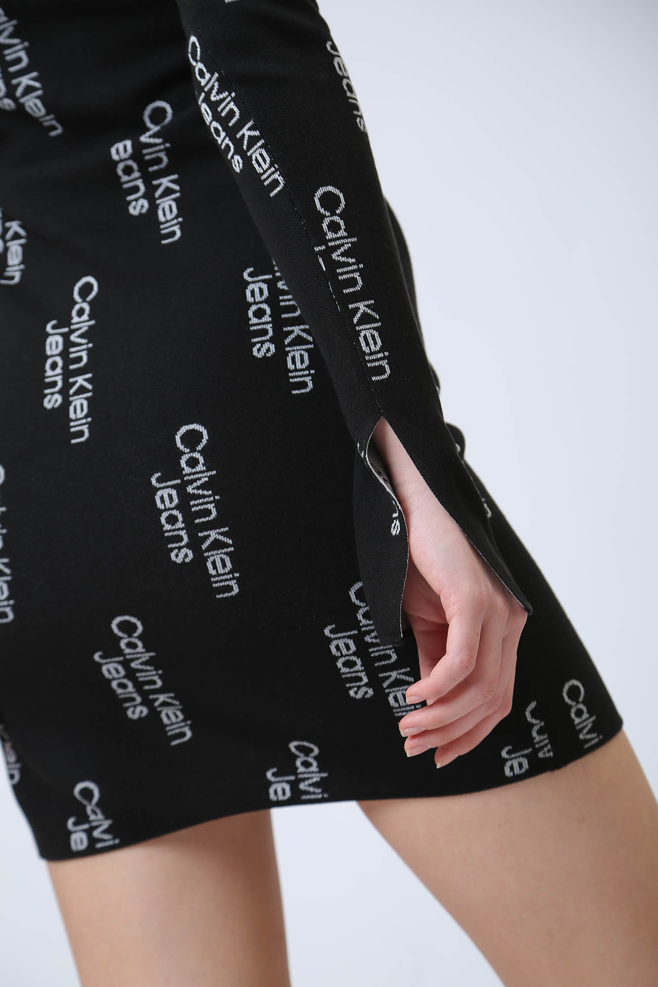 J20J222526 платье д/р calvin klein jeans 