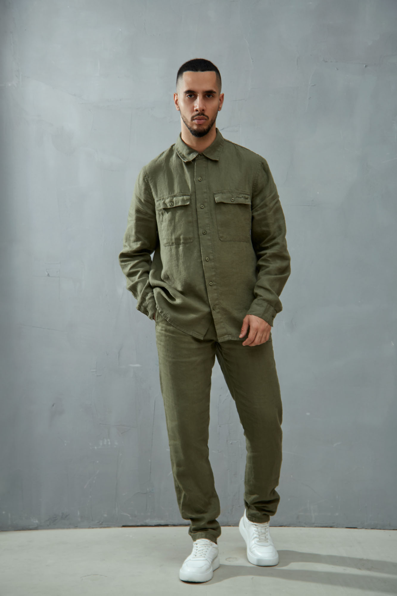 VM-OMA-55-009 Брюки льняные Van Mich Зеленый