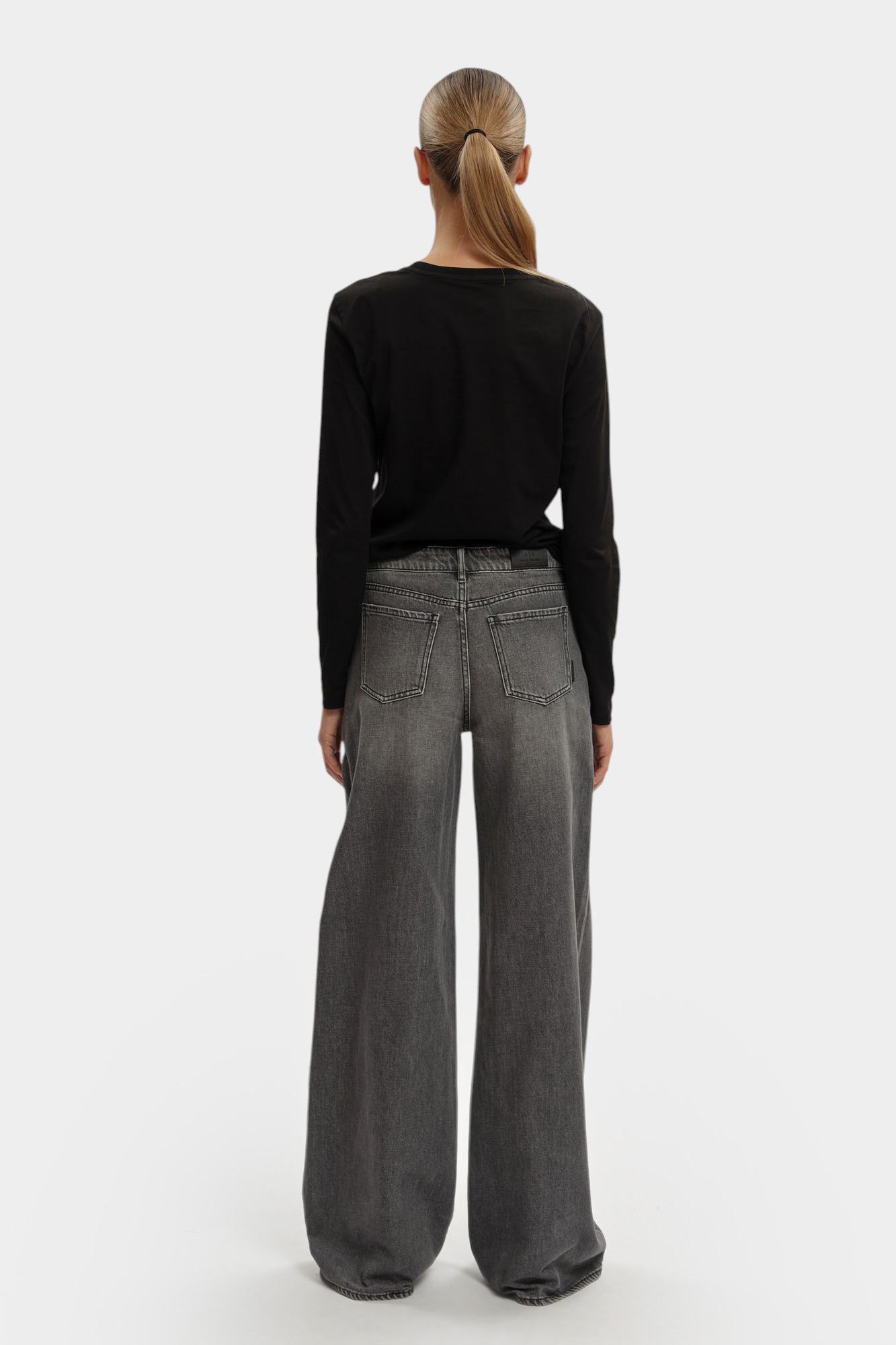 XW001383_AF10356 лонгслив armani exchange 