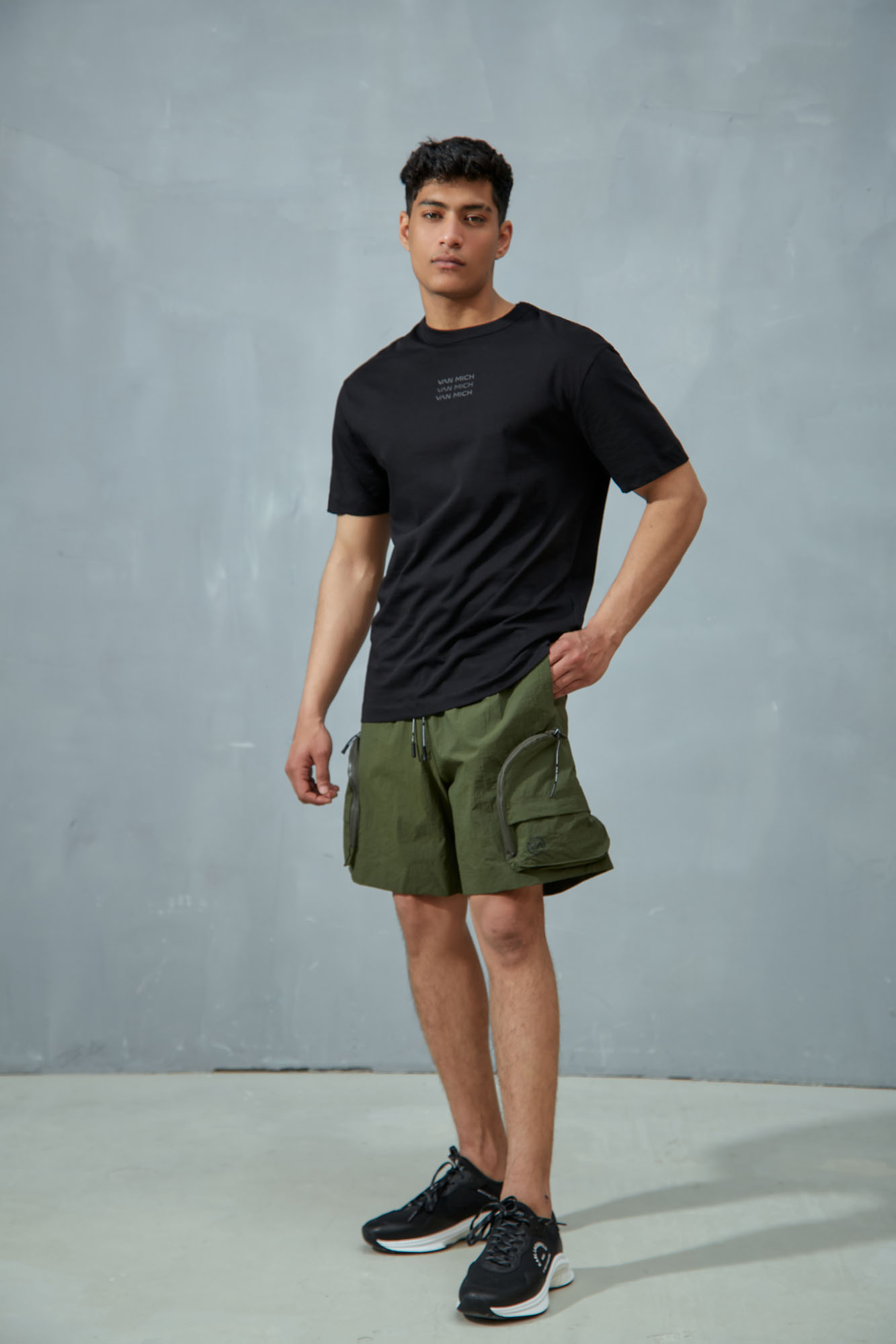 VM-ERK-22-054 Футболка Van Mich Черный