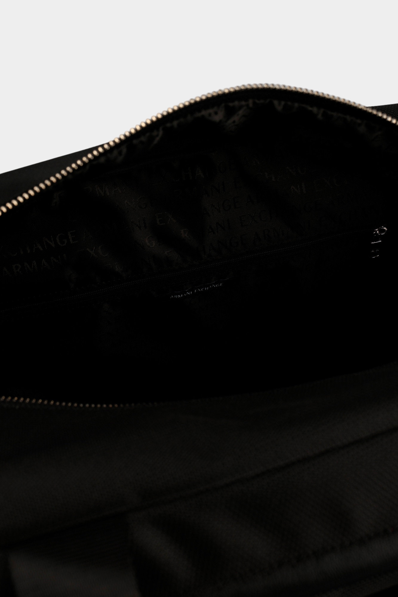 Сумка дорожная Armani Exchange Черный