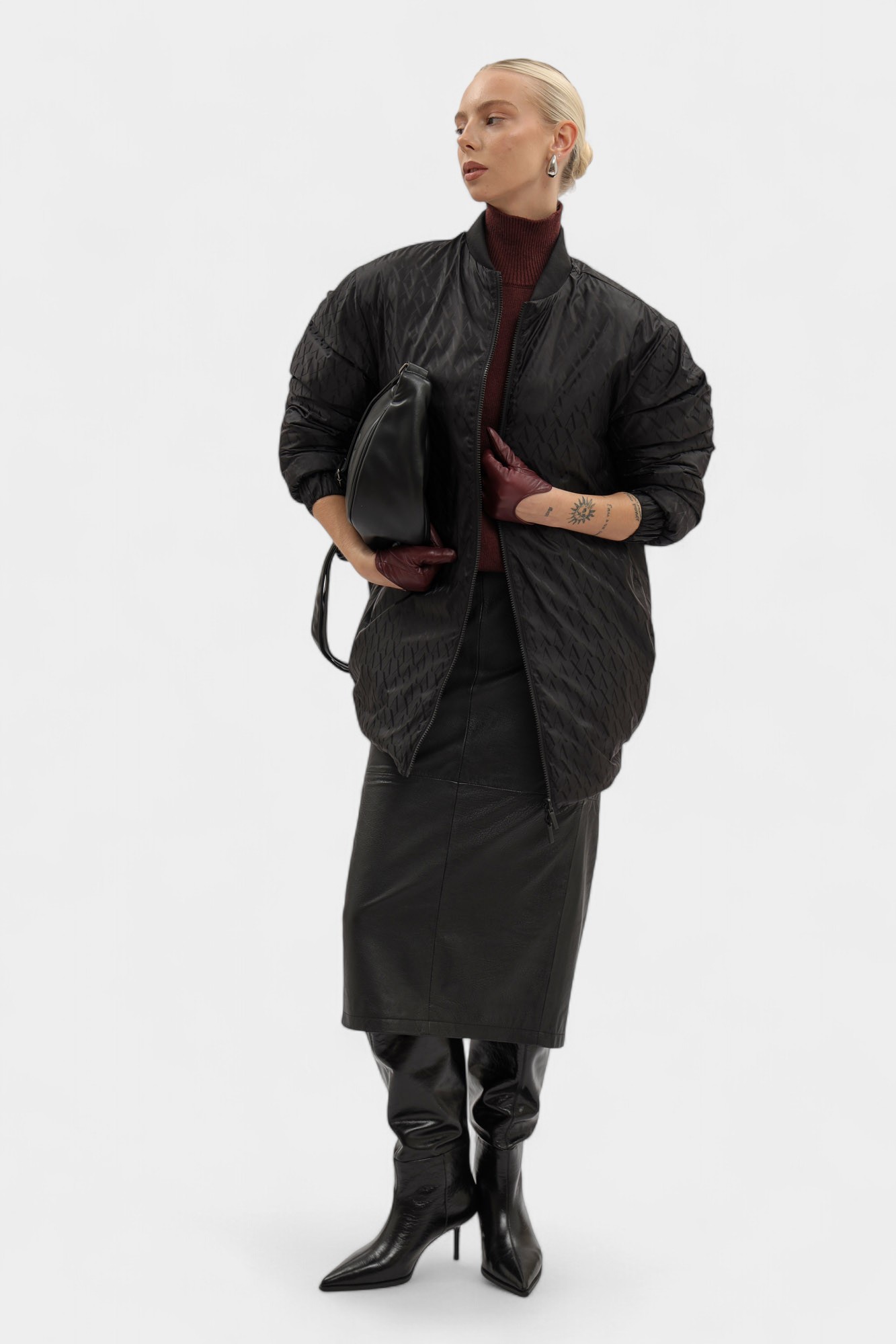 XW001435_AF16628 бомбер armani exchange 