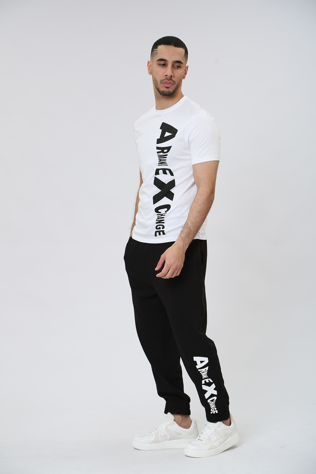 3RZPFA_ZJXAZ Брюки спортивные Armani Exchange Черный