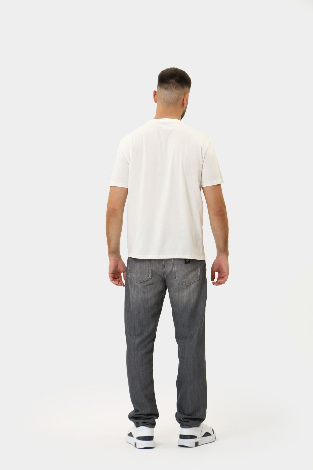 3DZTAE_ZJA5Z Футболка Armani Exchange Белый