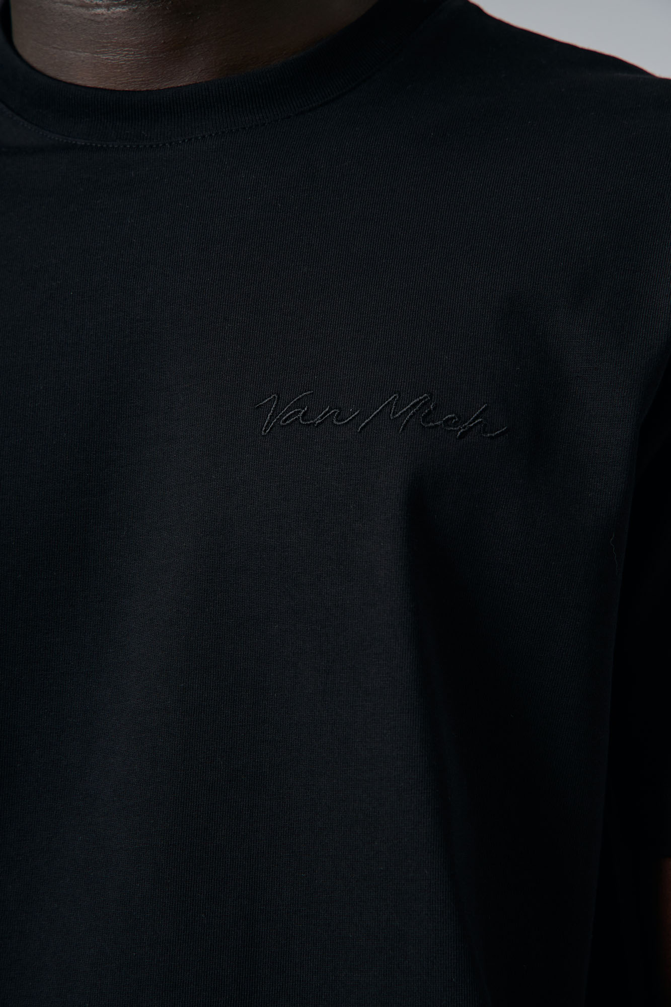 VM-ERK-22-414 Футболка Van Mich Черный
