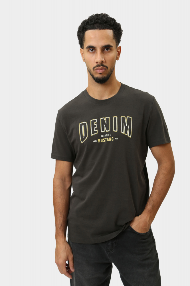 Шорты Armani Exchange  Черный