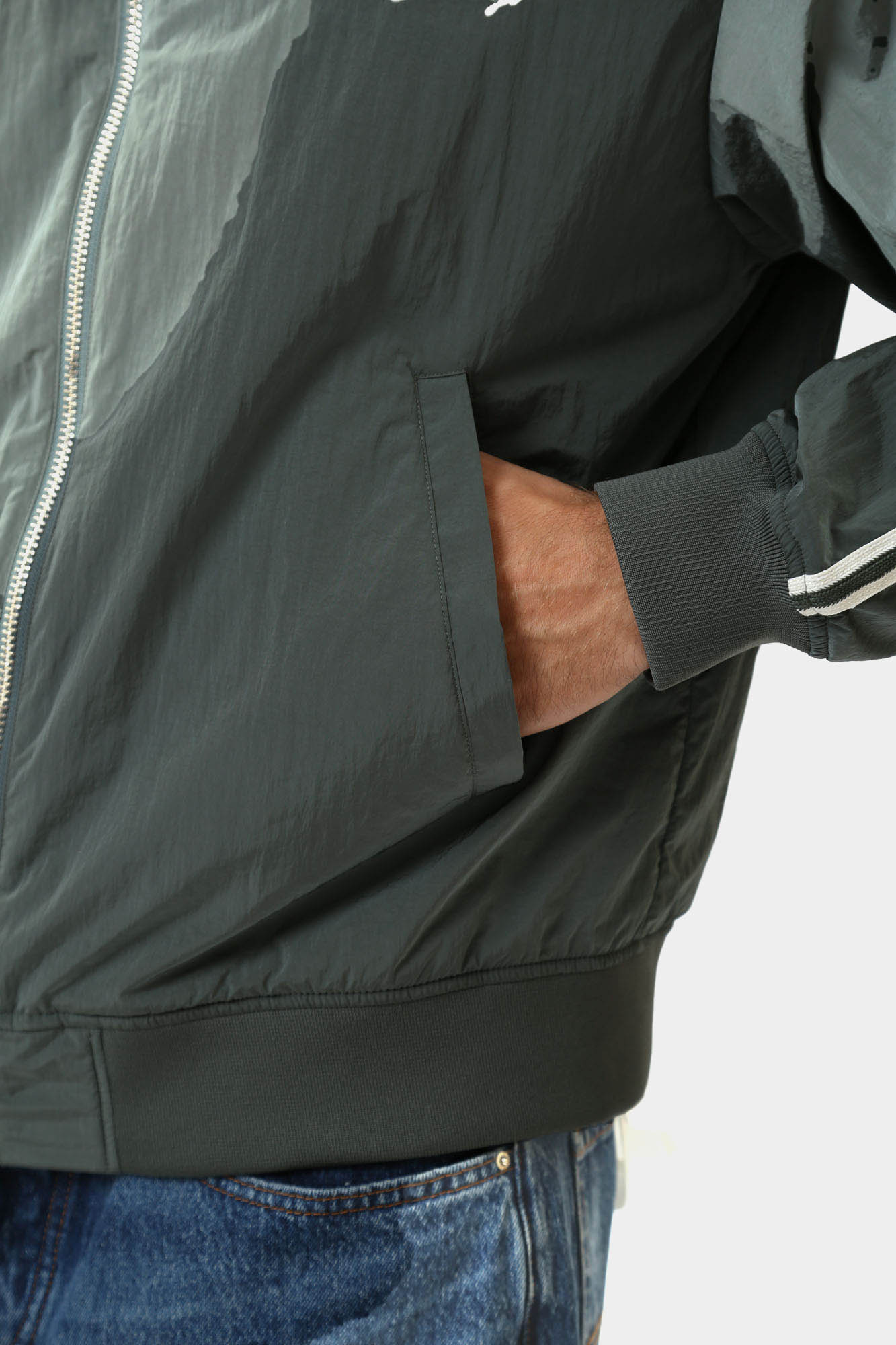 8NZB99_ZNXXZ Куртка Armani Exchange Зеленый