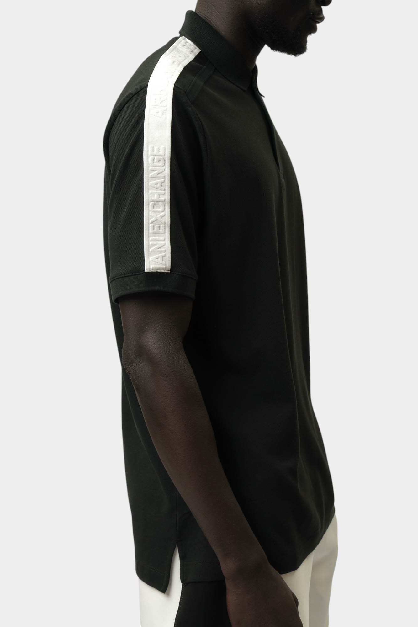 XM000307_AF10366 Поло Armani Exchange Черный